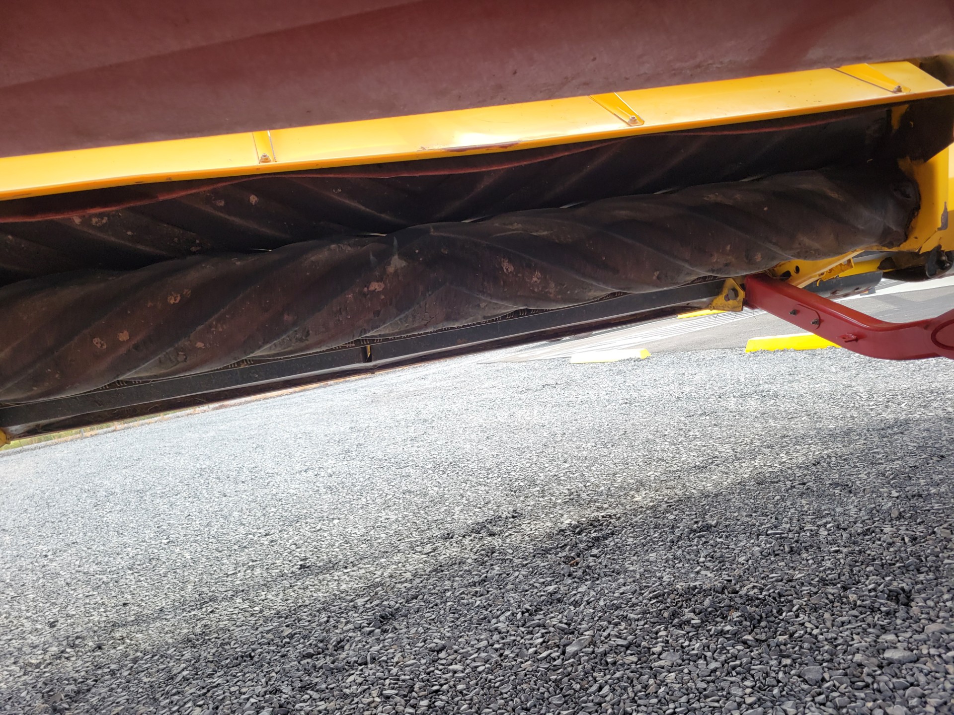 New Holland H8040 Windrower