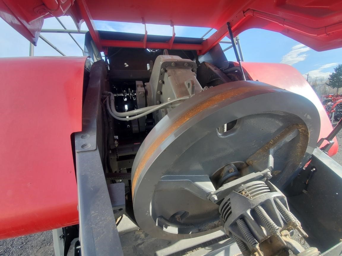 2014 Massey Ferguson 2270 Baler/Square