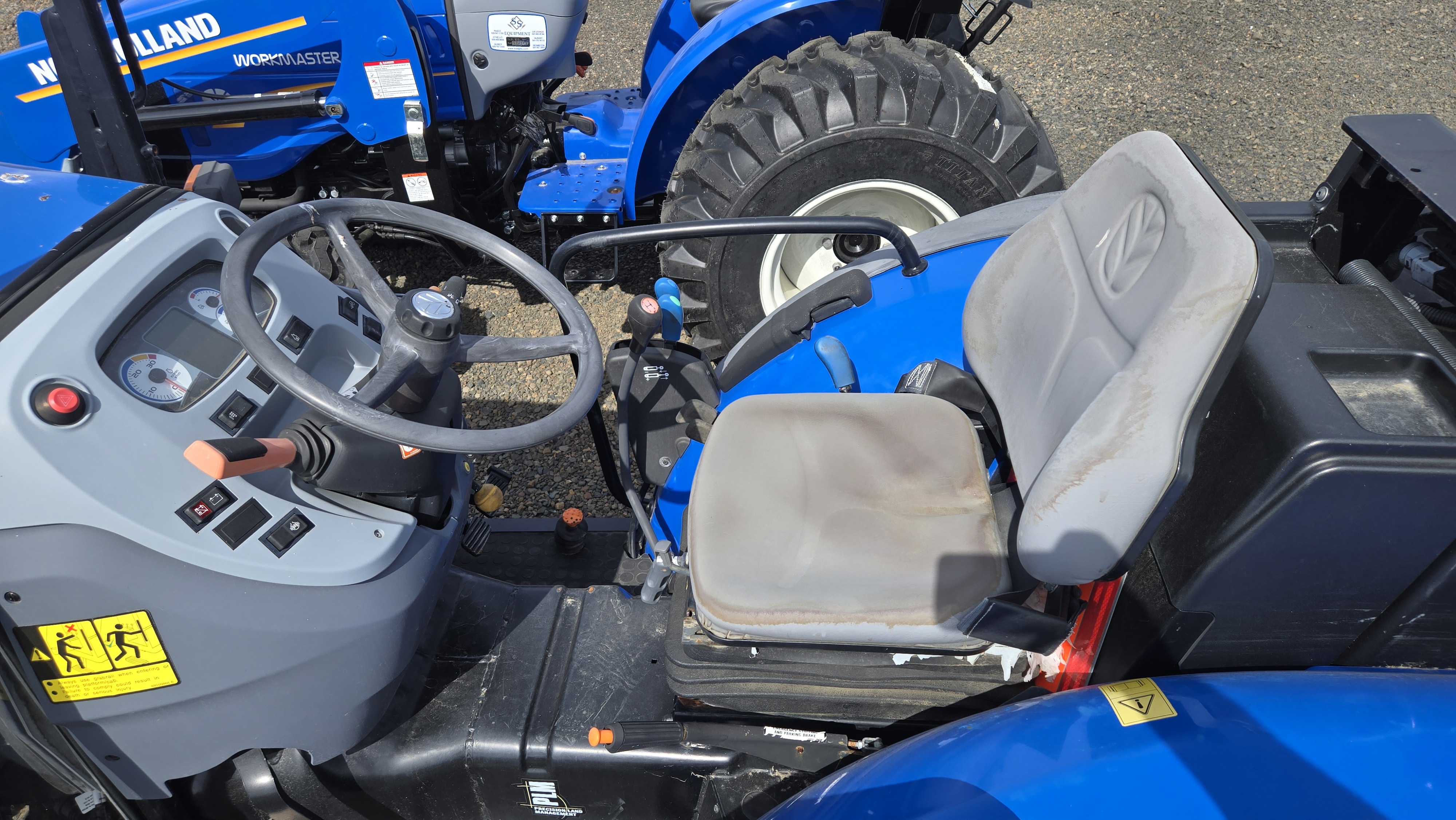 2023 New Holland T4.90V Tractor