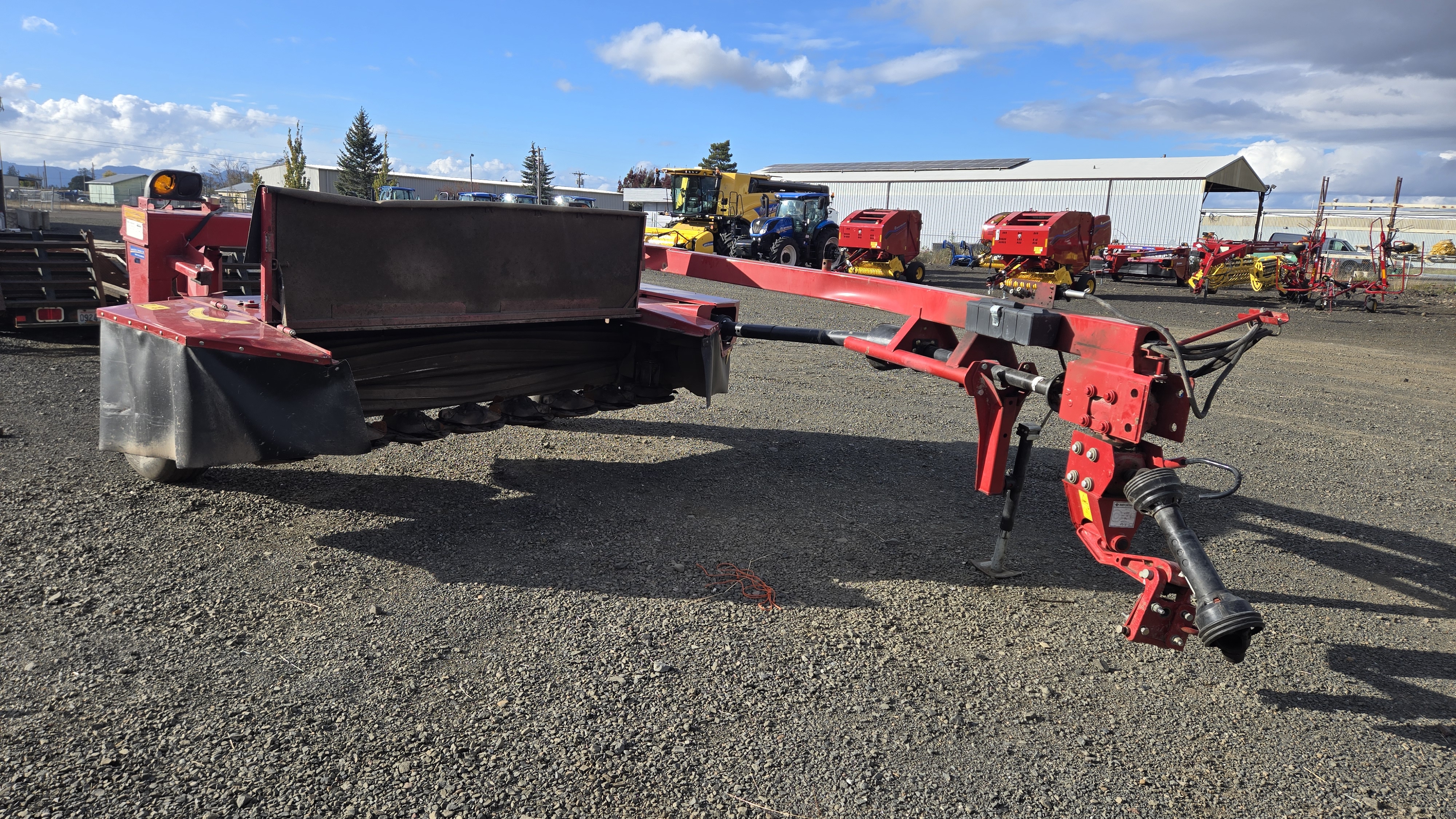 2021 New Holland DISCBINE 210S Mower Conditioner