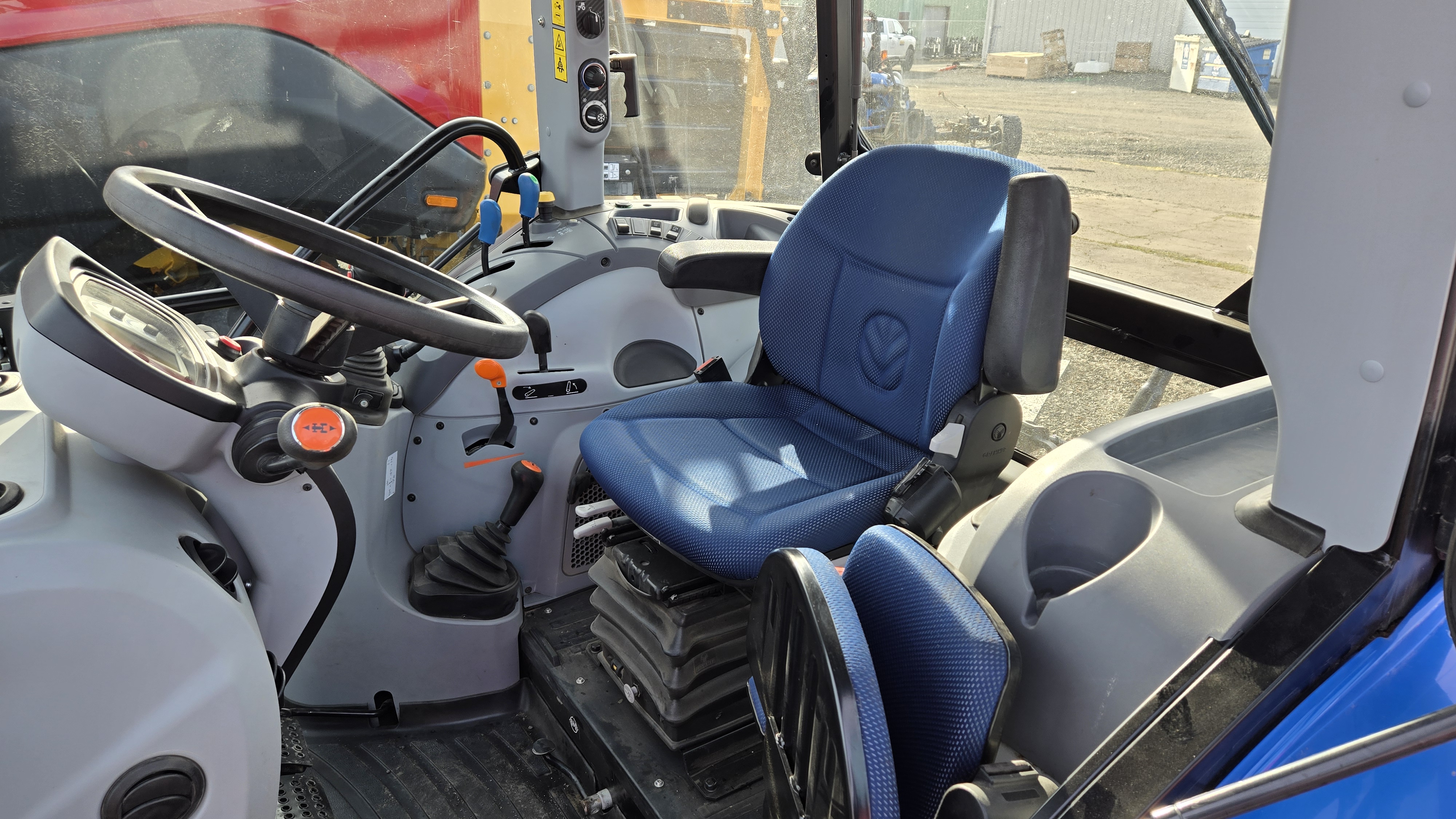 2019 New Holland POWERSTAR 90 Tractor