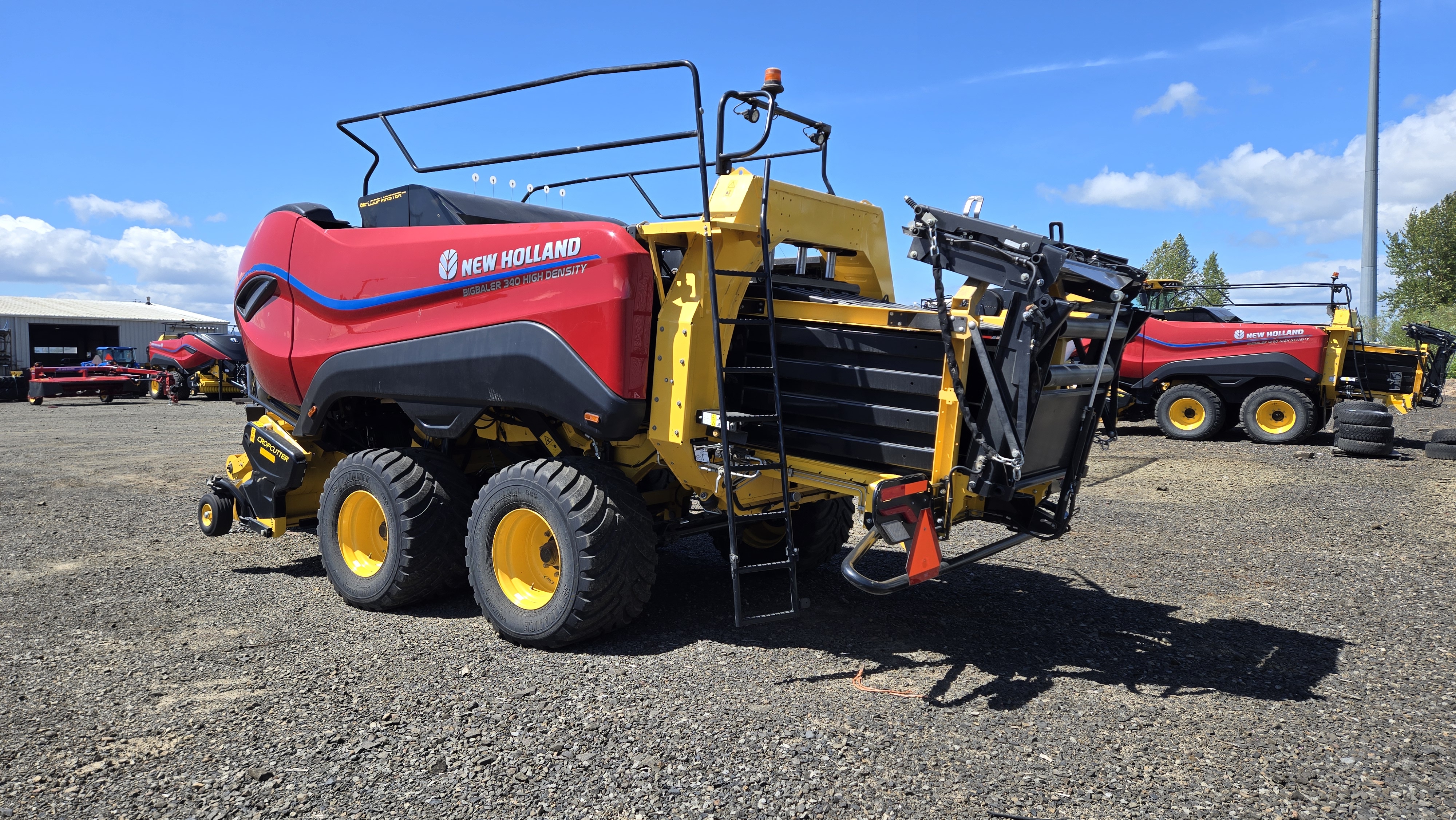 2021 New Holland 340R PLUS HD Baler/Square