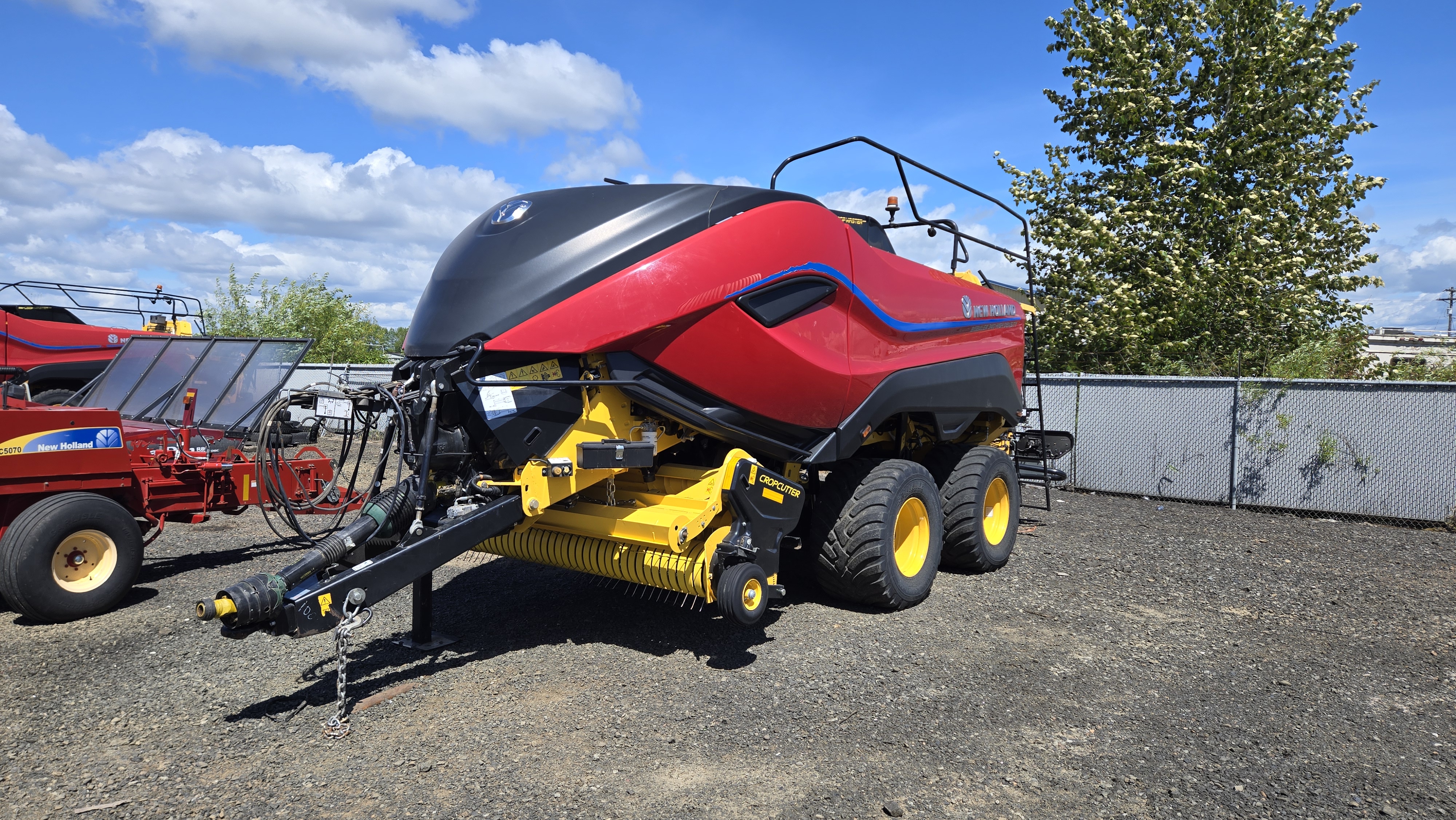 2021 New Holland 340R PLUS HD Baler/Square