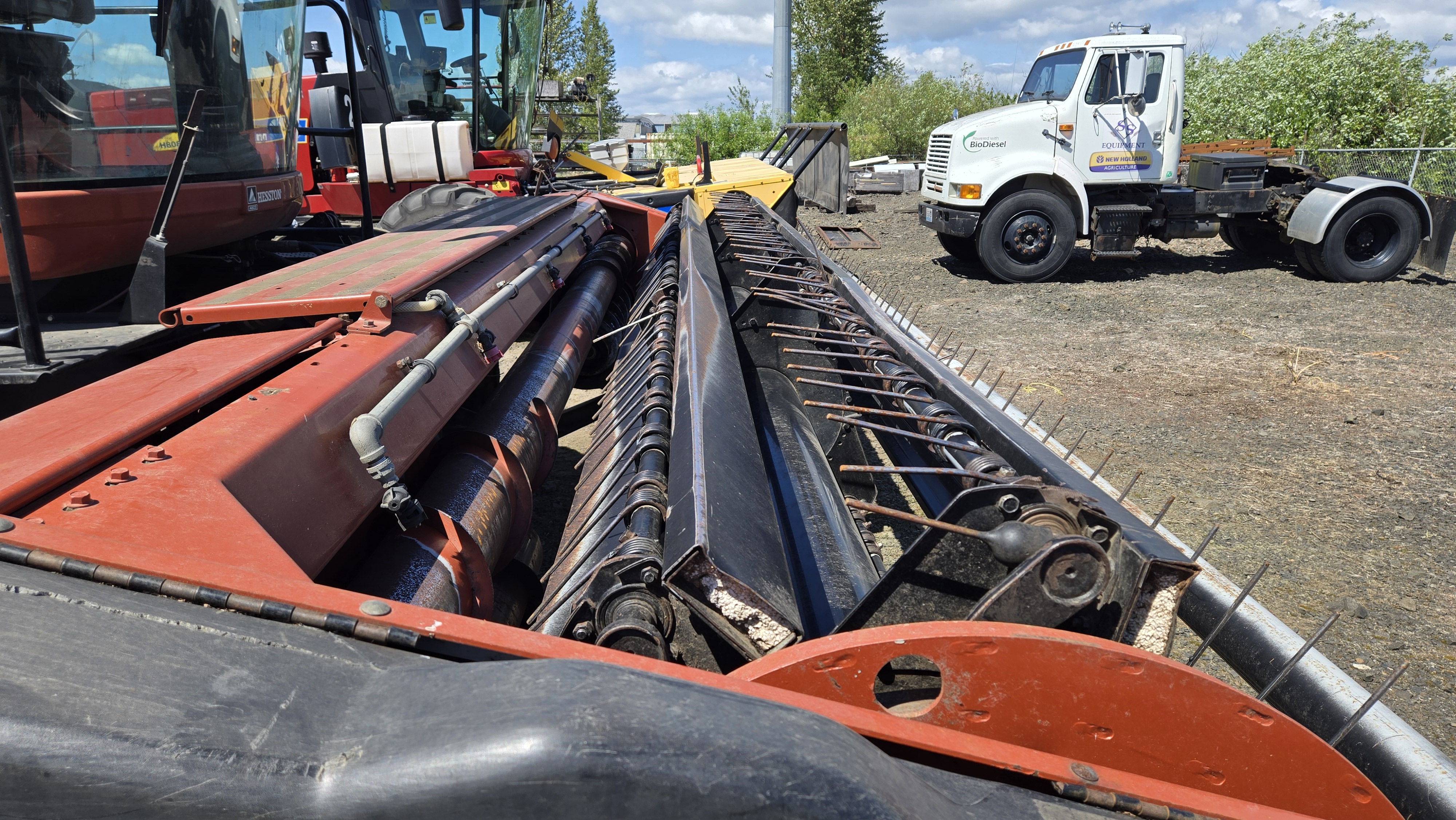 2006 Hesston 9240 Windrower