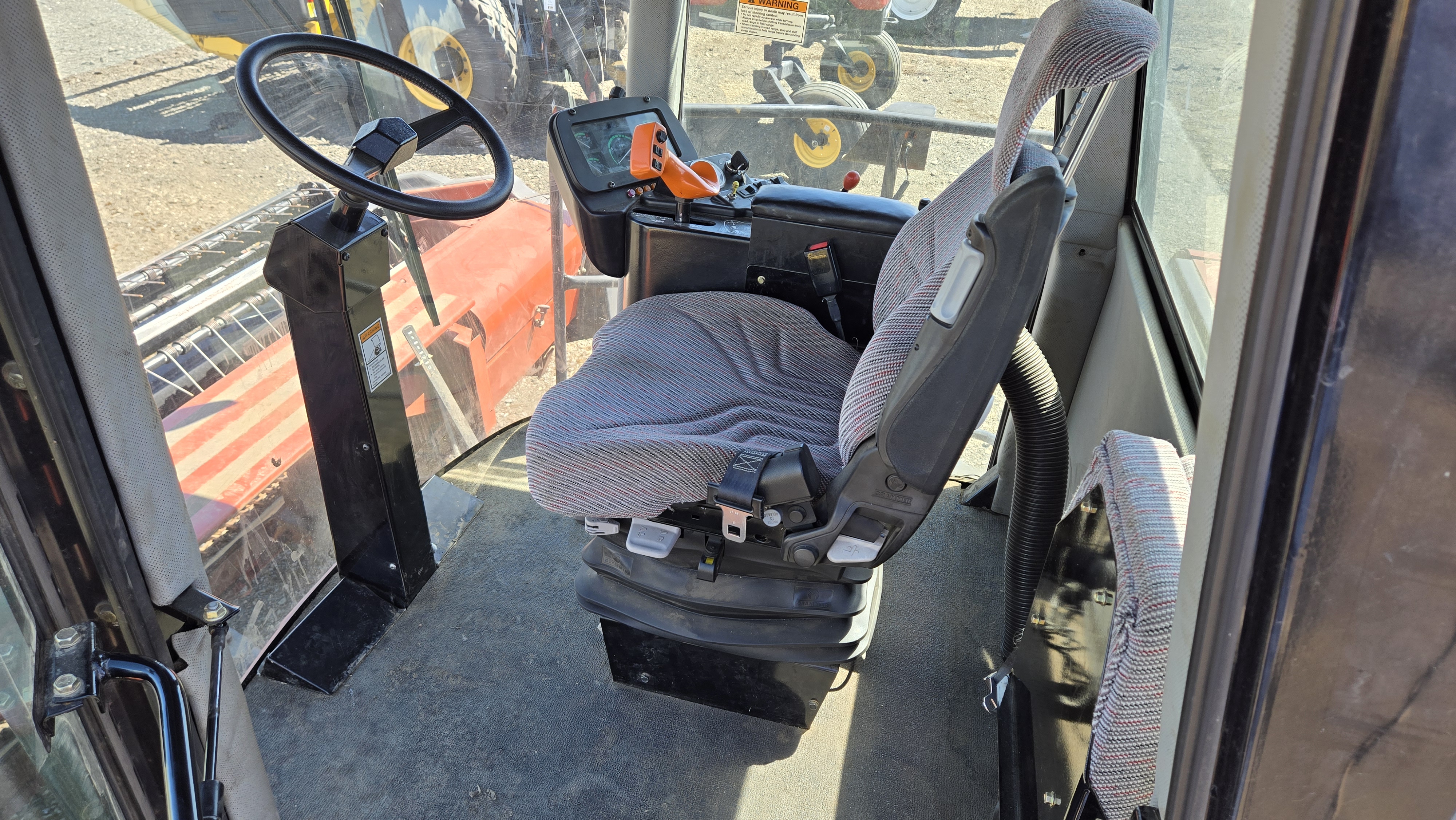 2006 Hesston 9240 Windrower