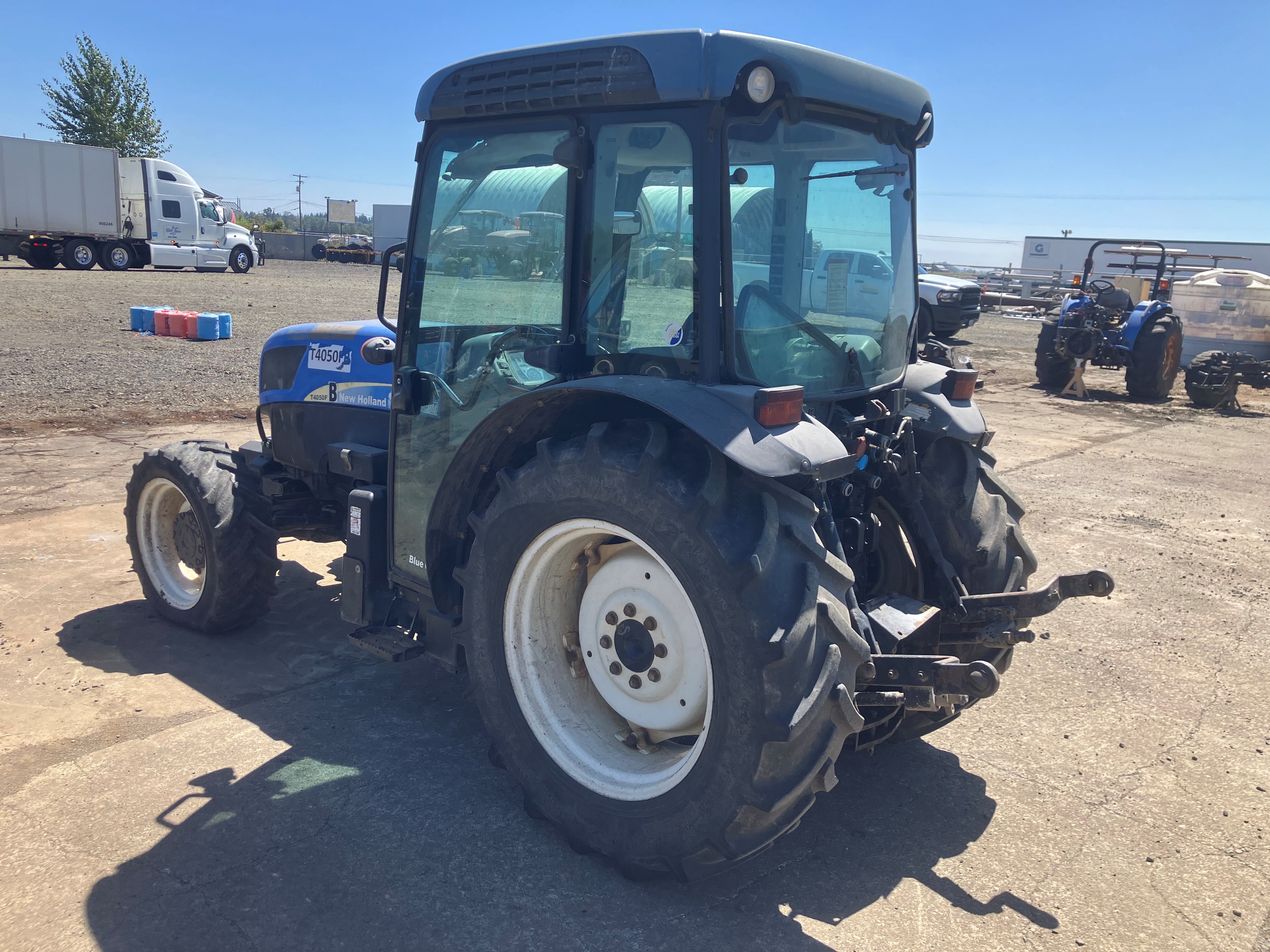 2013 New Holland T4050F Tractor