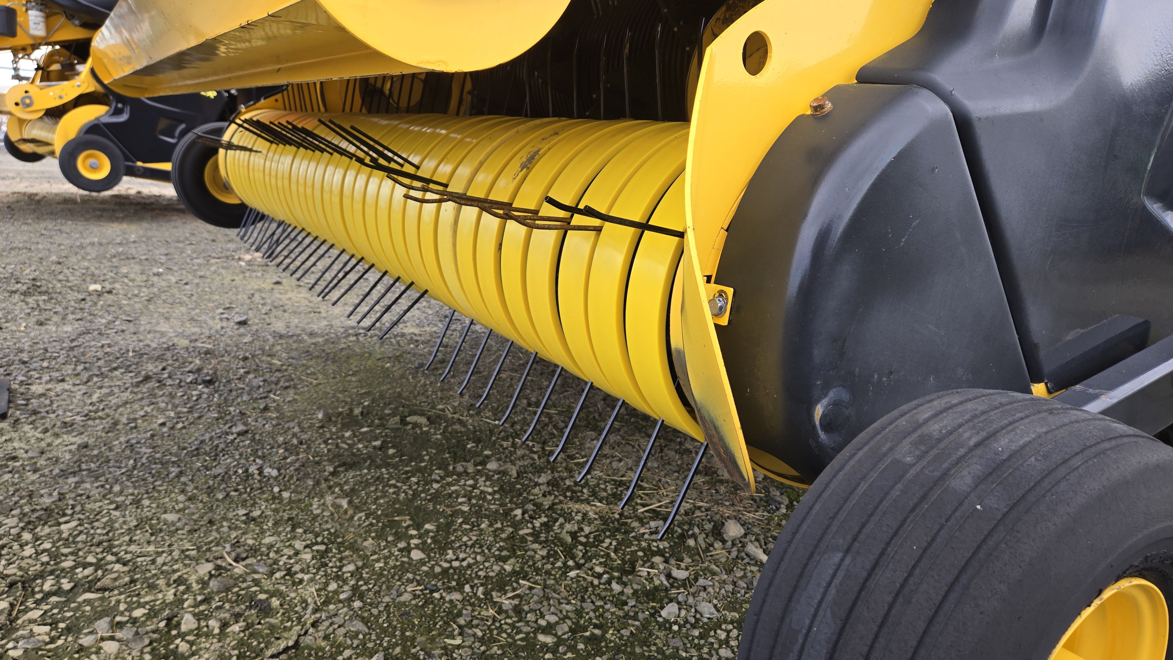 2021 New Holland 340R PLUS HD Baler/Square