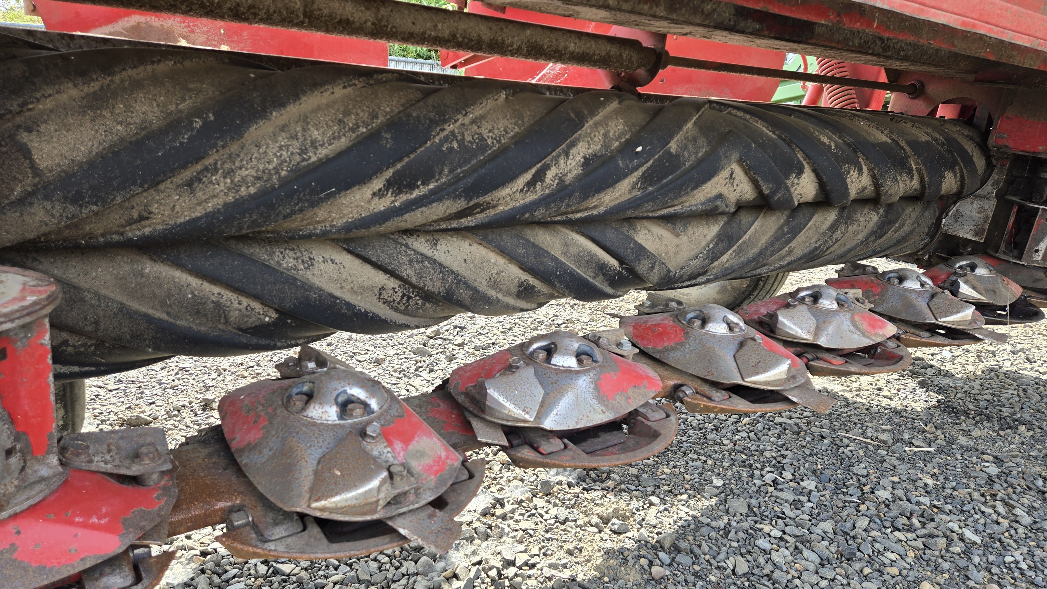 2005 New Holland 1411 Mower Conditioner