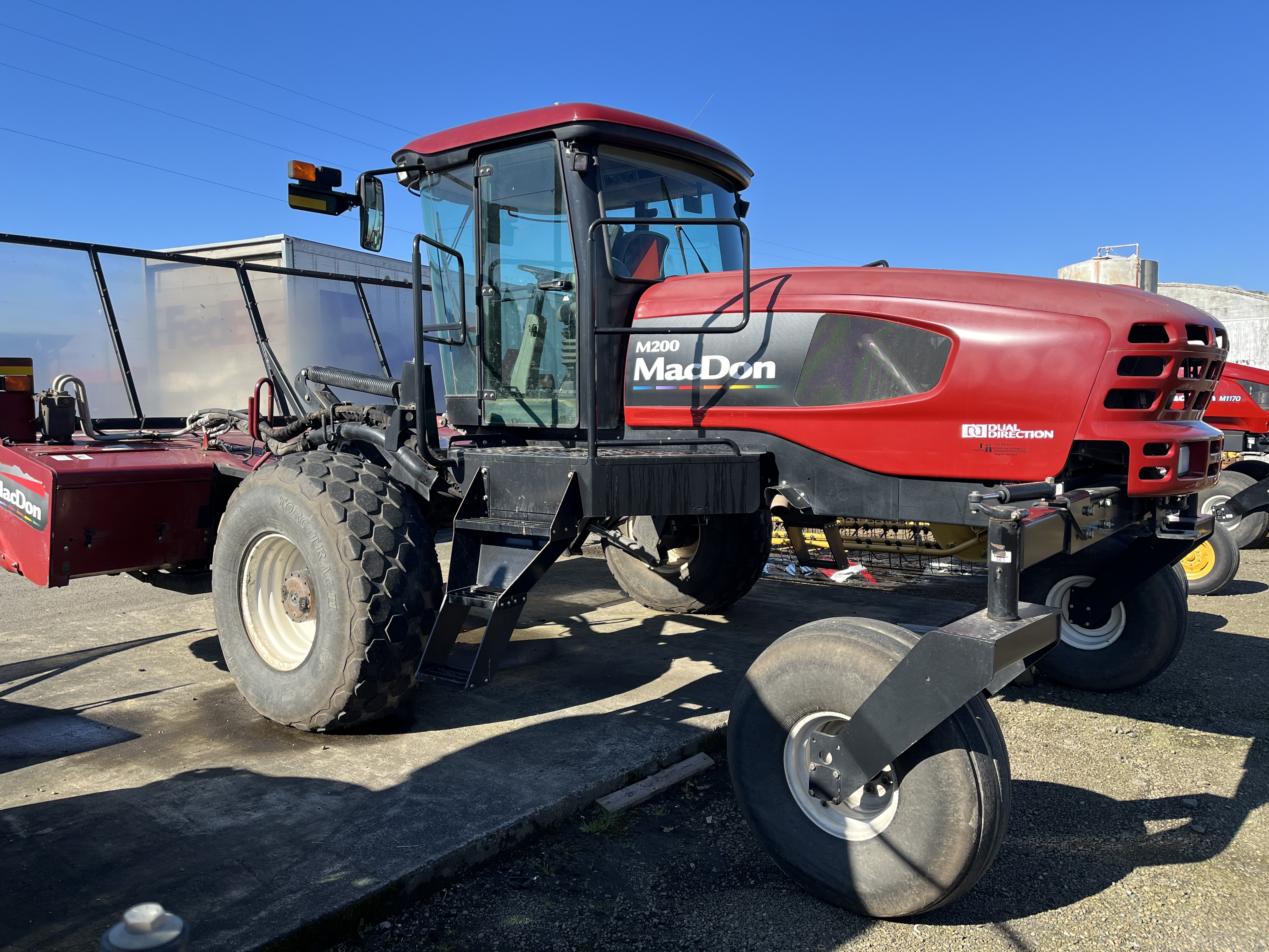 2008 MacDon M200 Windrower