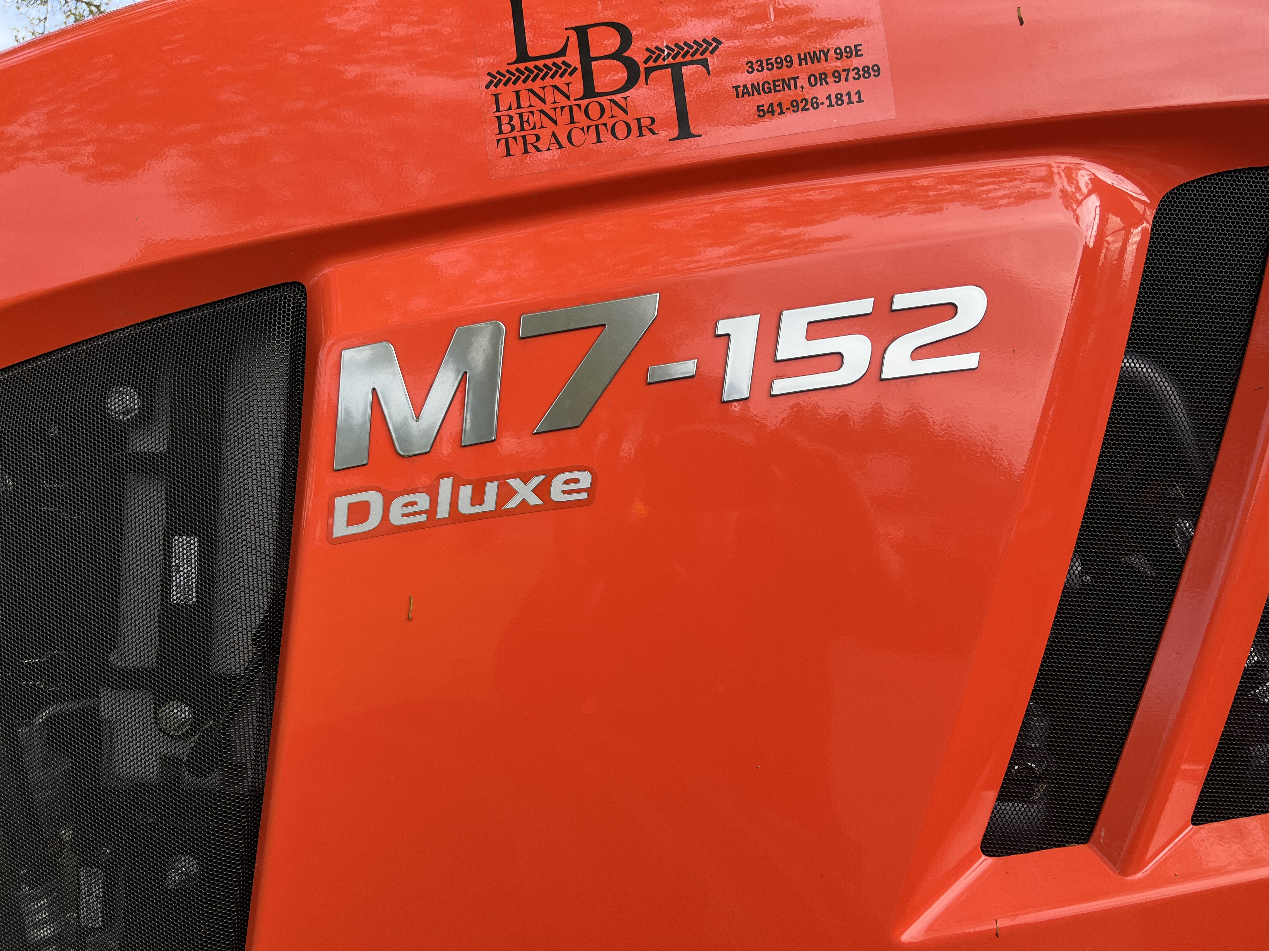 2021 Kubota M7-152D Tractor 4WD