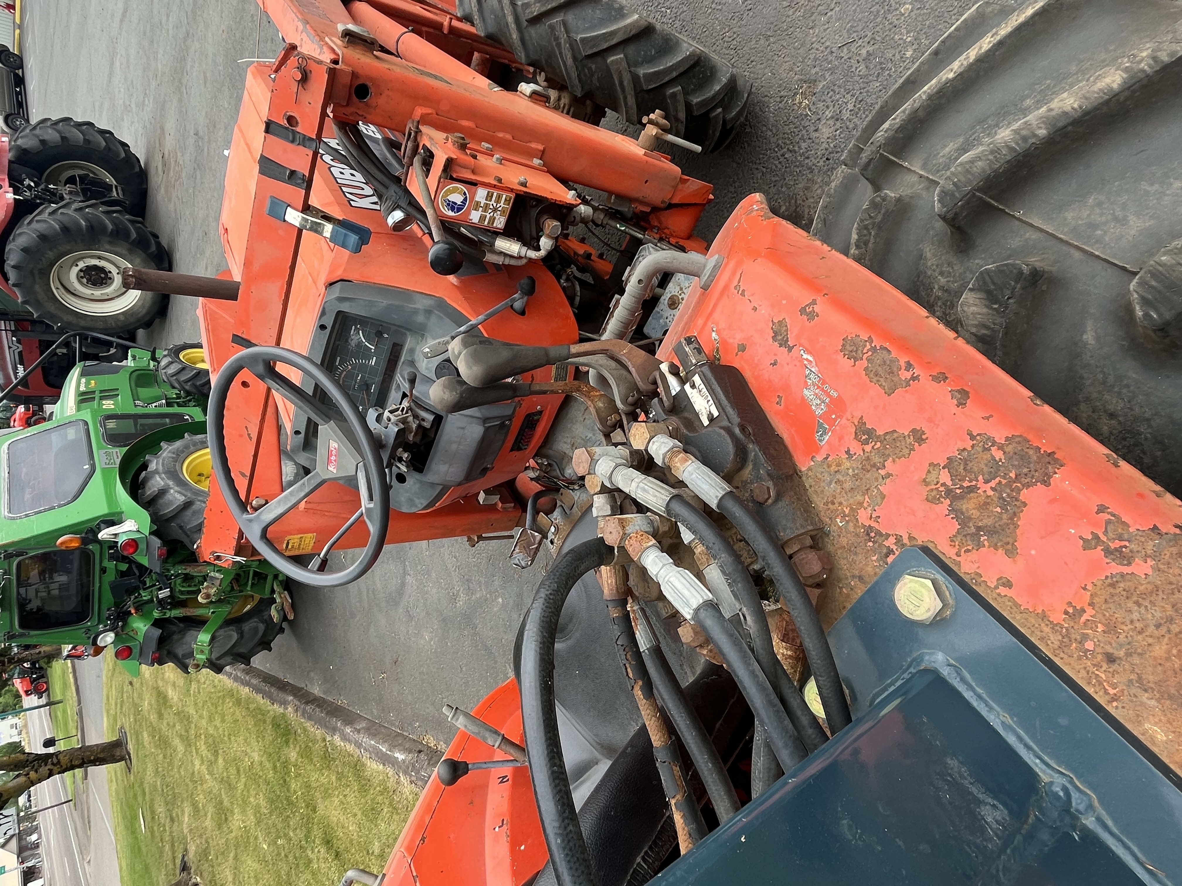 1992 Kubota L4850DT Tractor 4WD