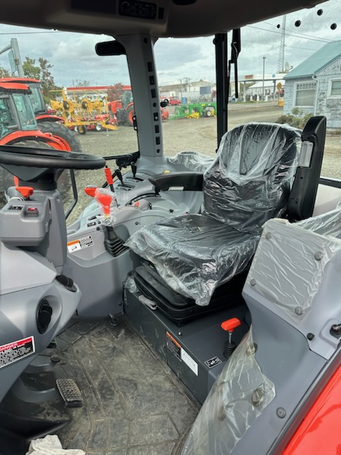 2022 Kubota M5-091HDC12-1 Tractor 4WD