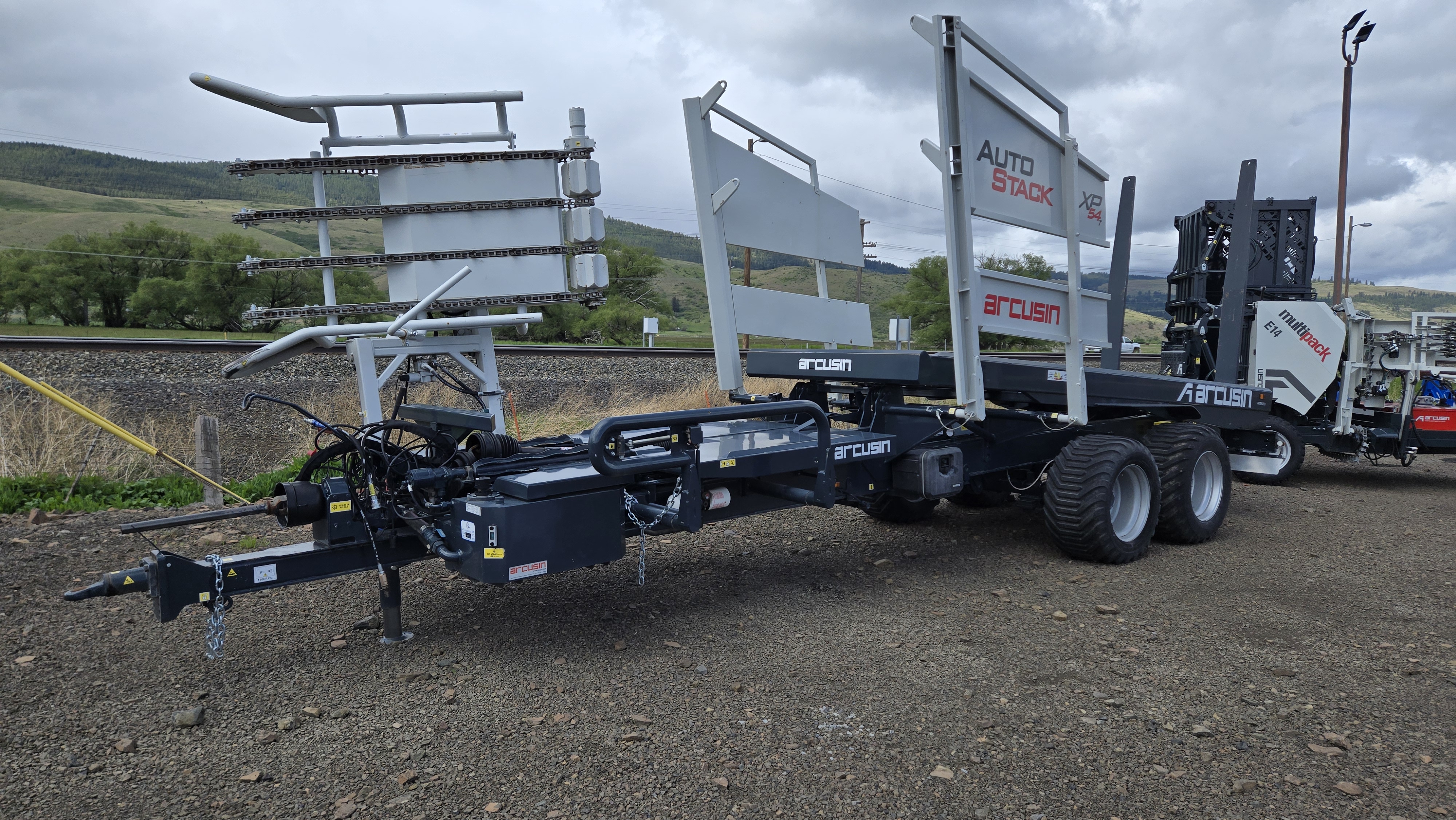 2022 Arcusin XP54 Bale Stacker