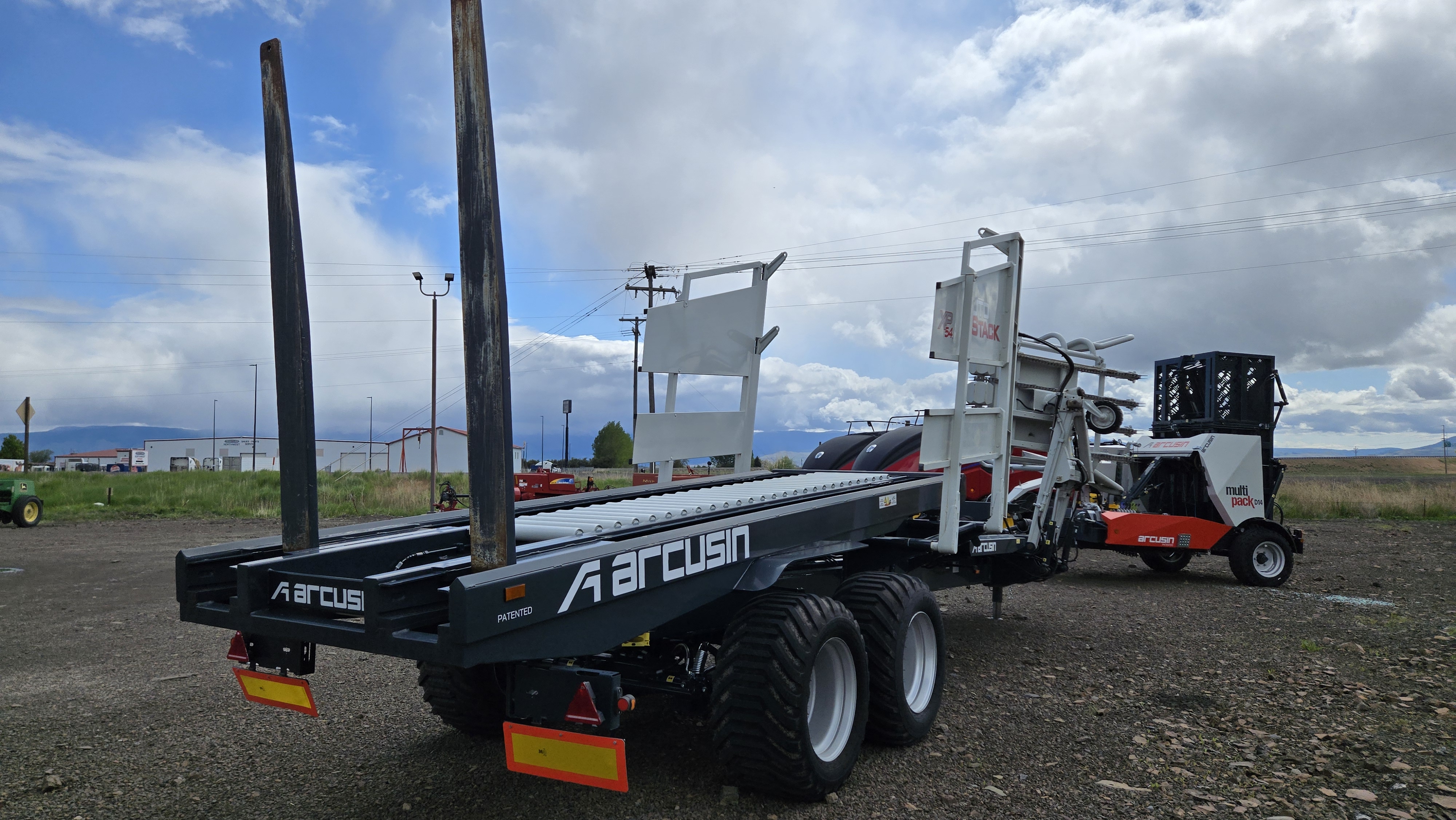 2022 Arcusin XP54 Bale Stacker