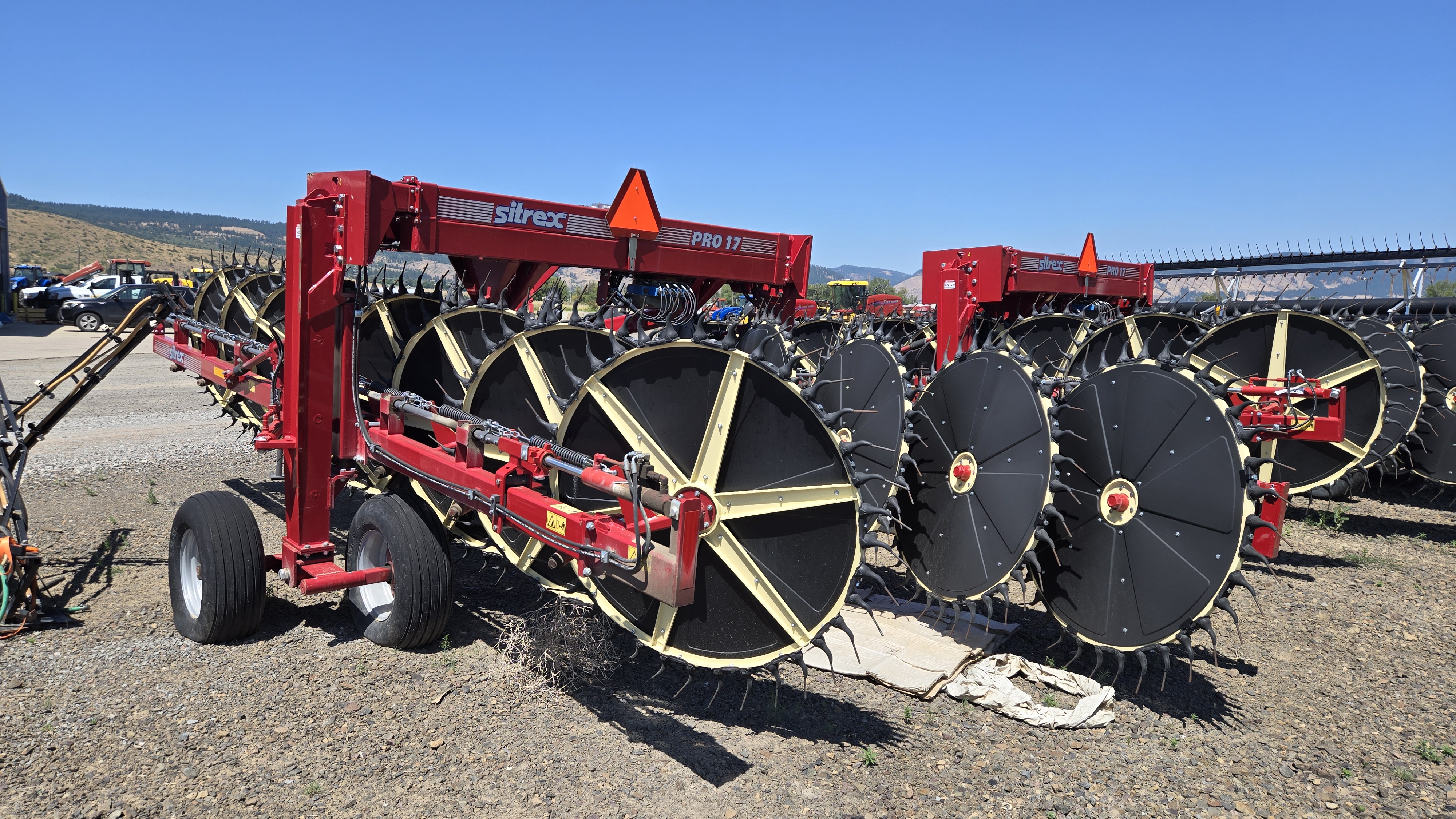 2023 Sitrex PRO-17 Rake