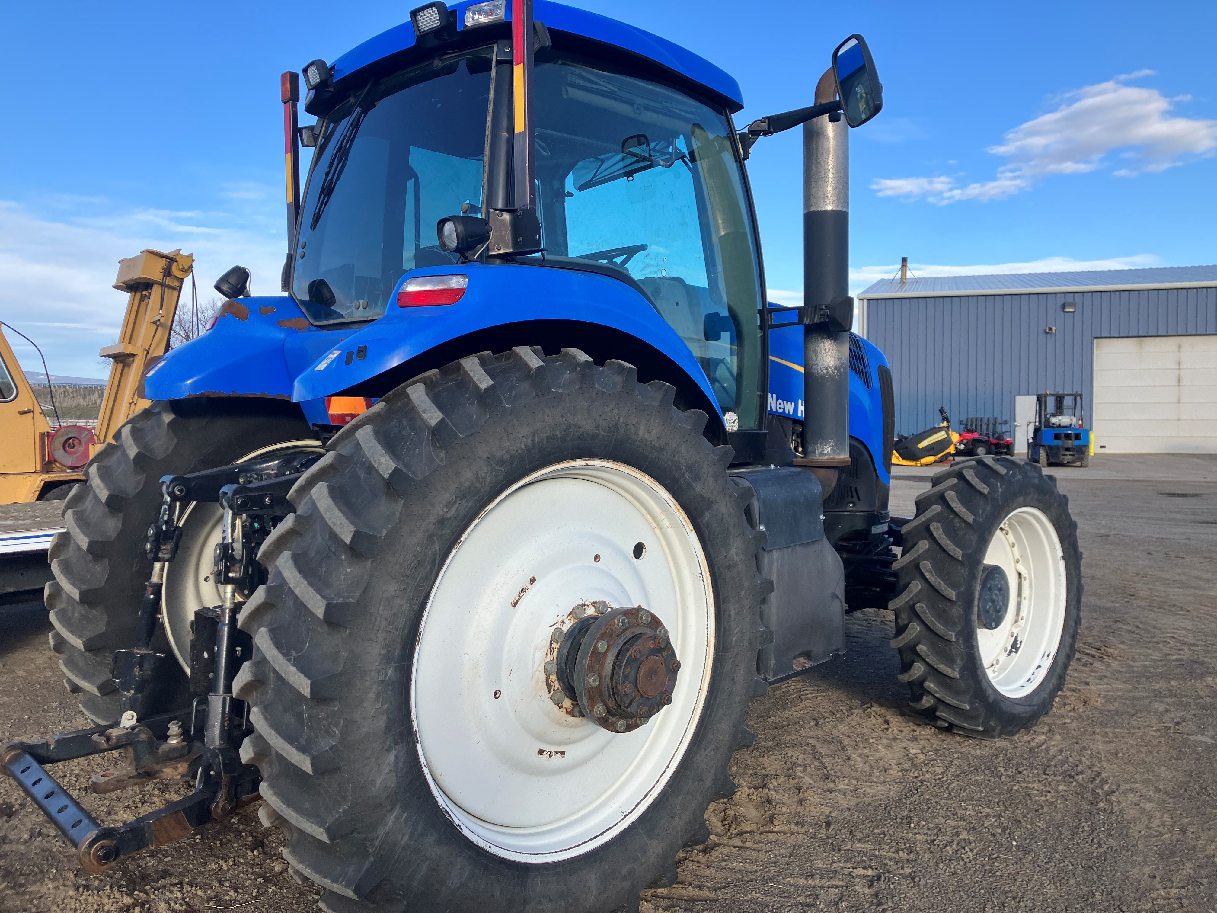 2007 New Holland TG305 Tractor