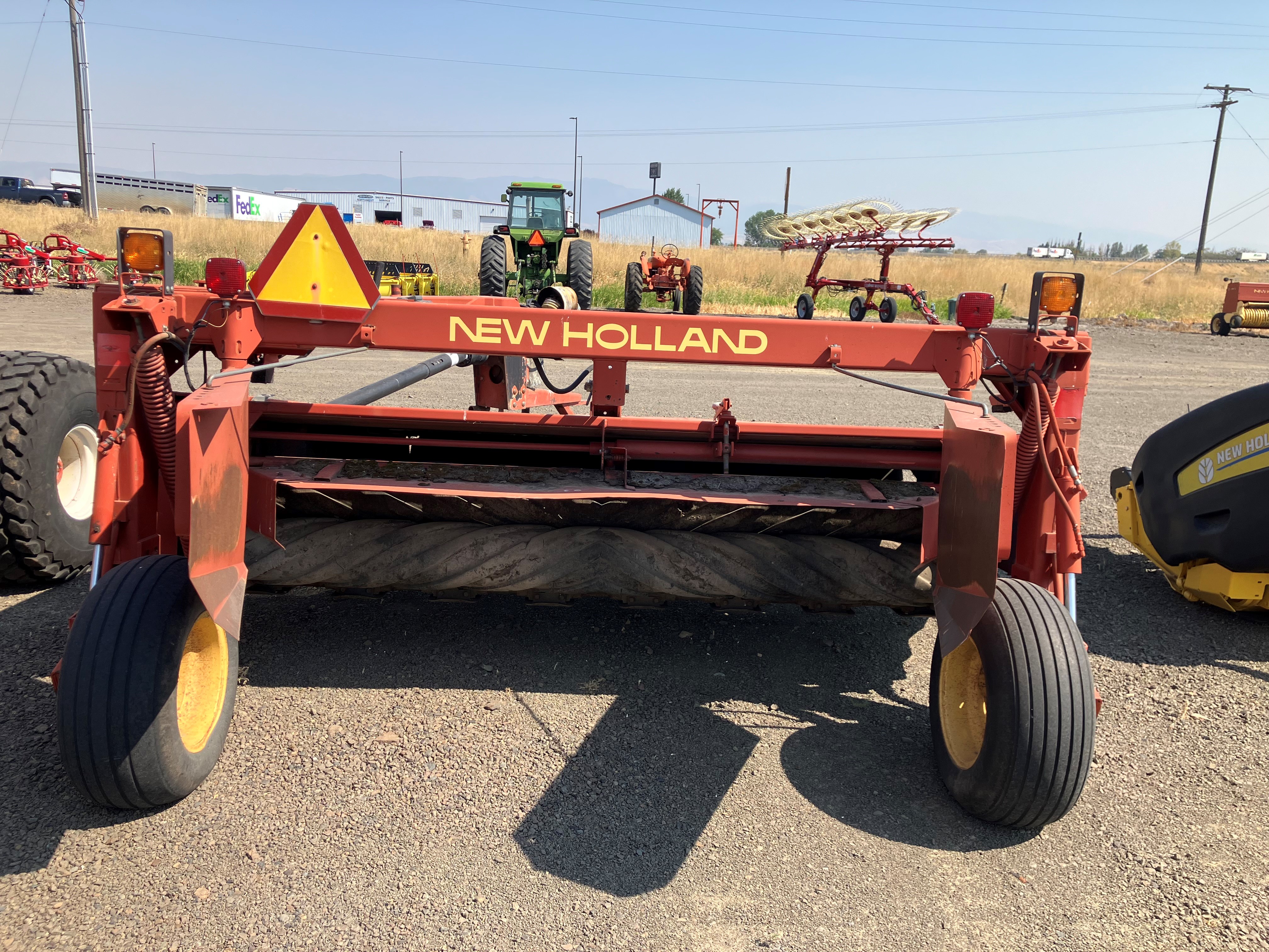 1997 New Holland 1411 Mower Conditioner