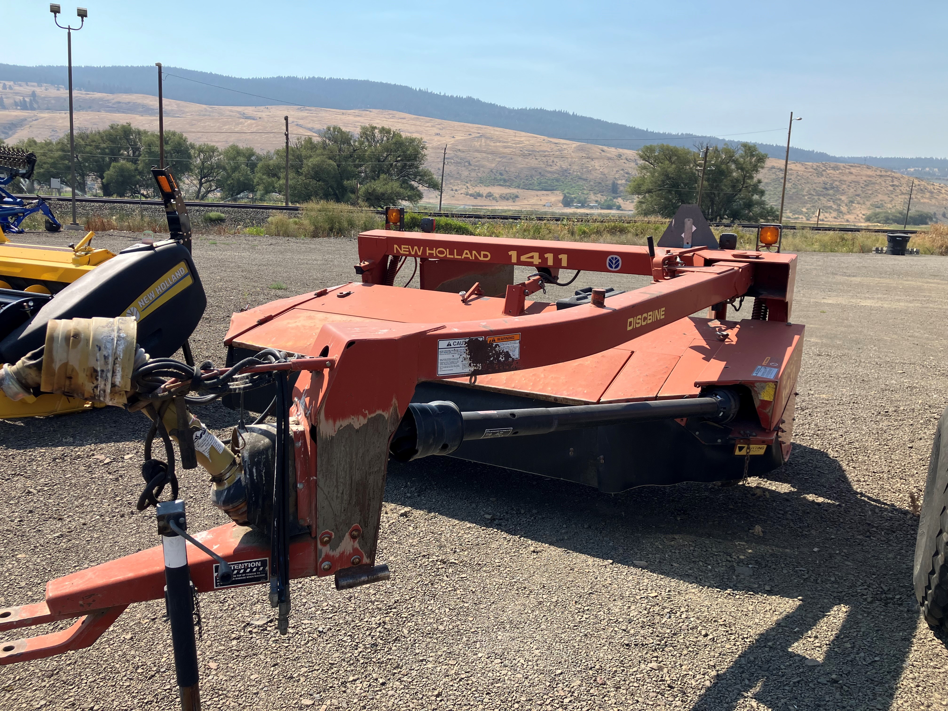 1997 New Holland 1411 Mower Conditioner