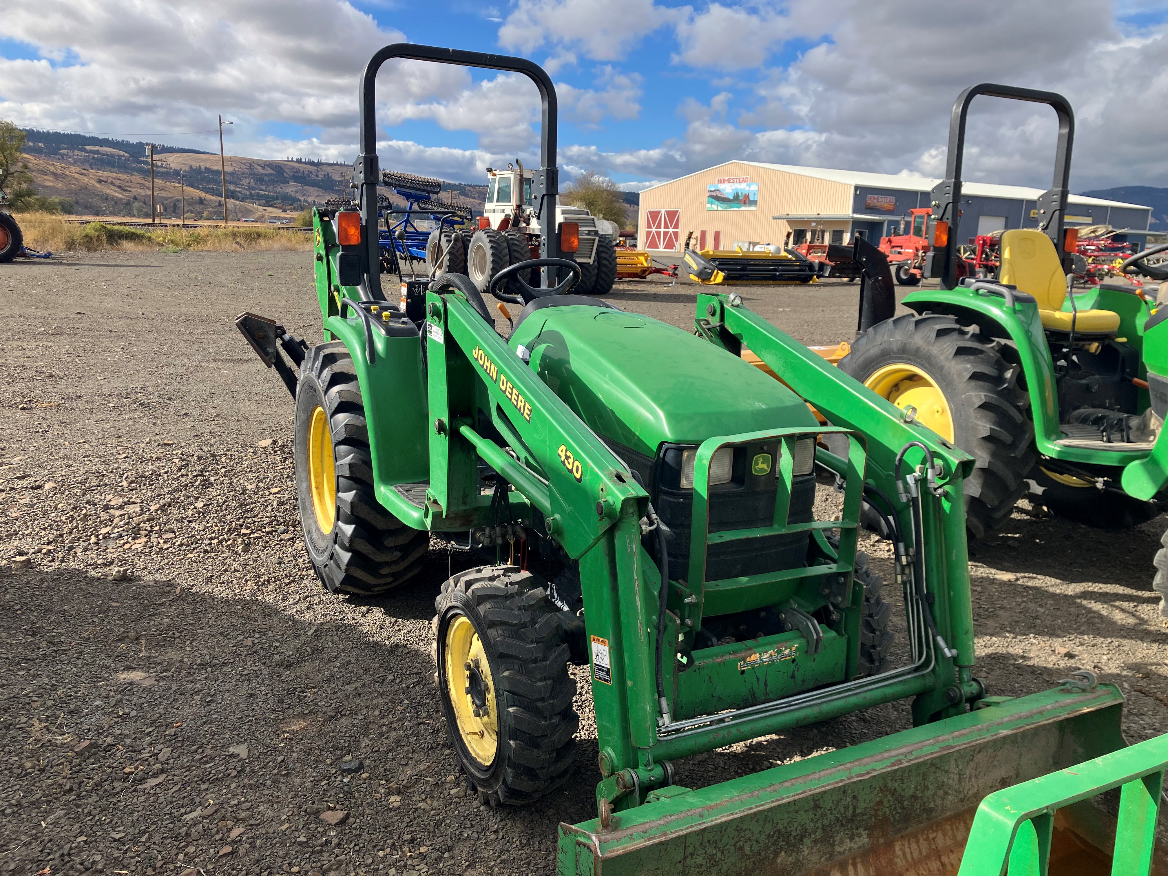 2005 John Deere 4310 Tractor