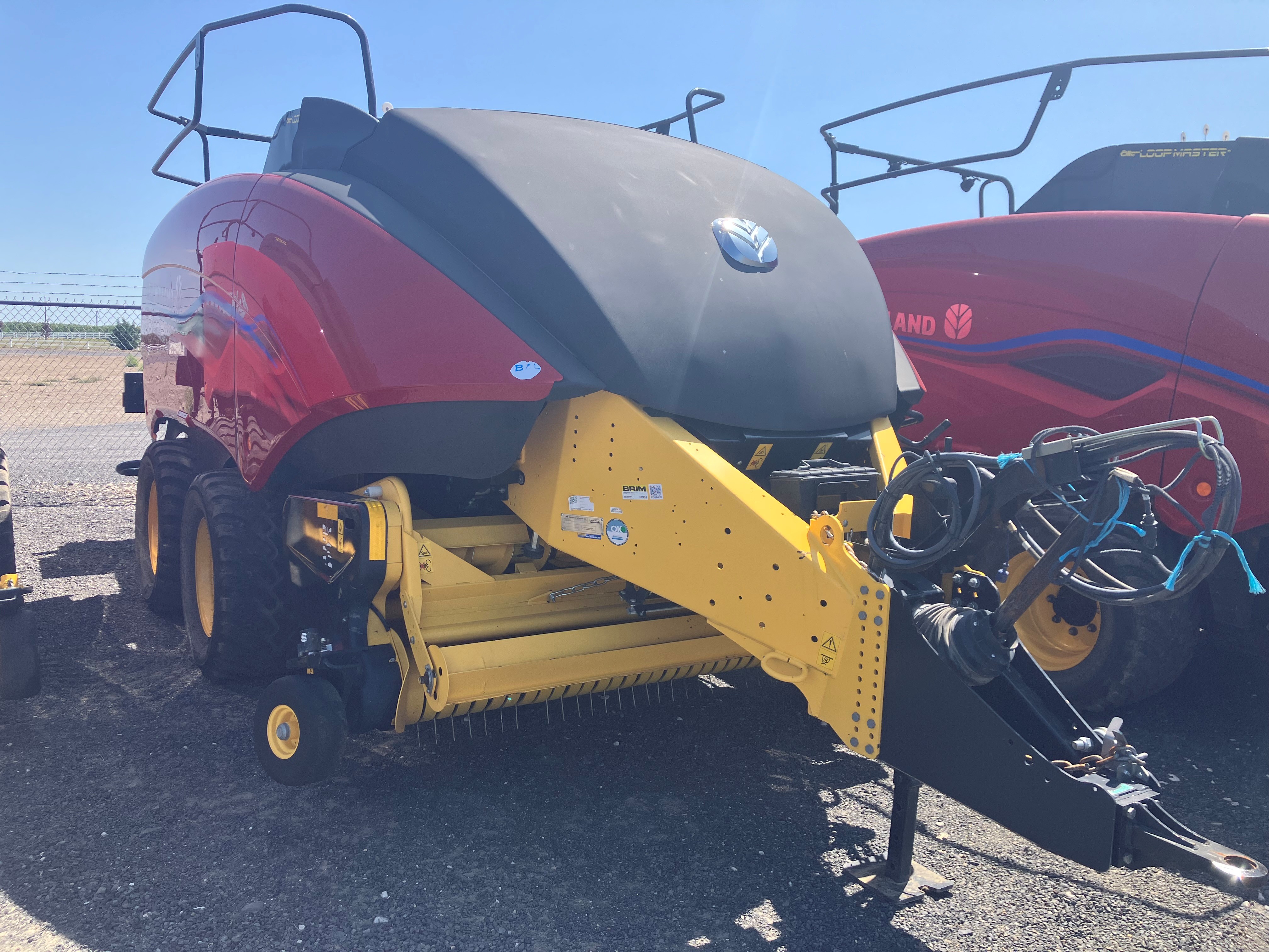 2023 New Holland 340S PLUS Baler/Square