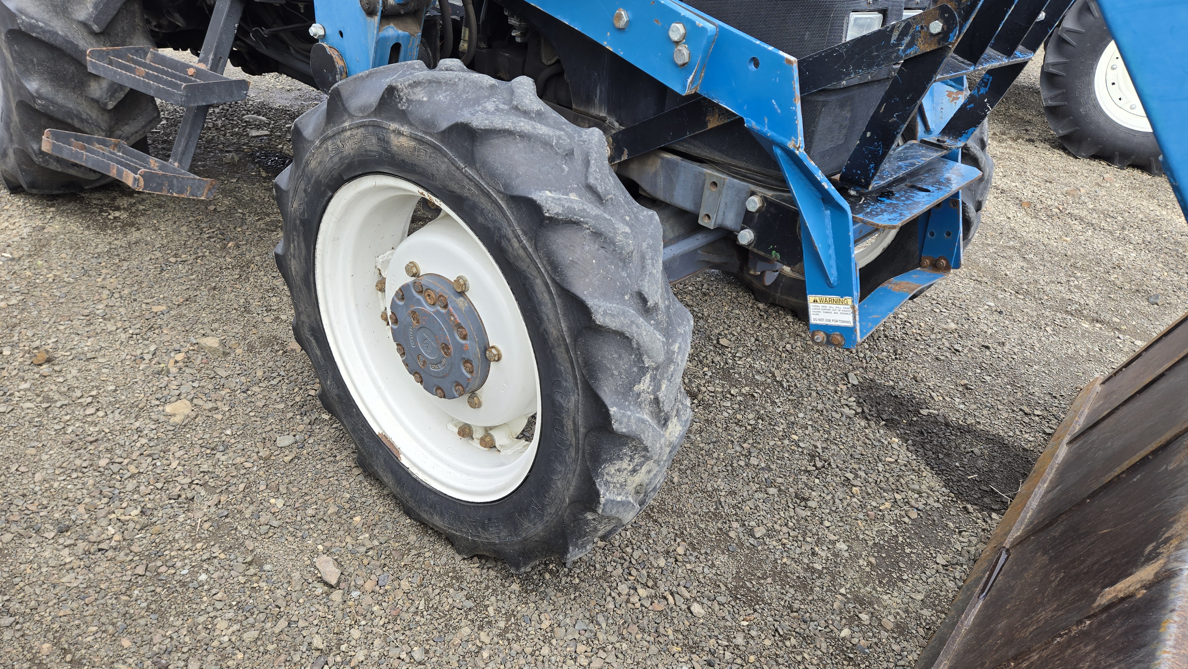 1996 New Holland 4835 Tractor