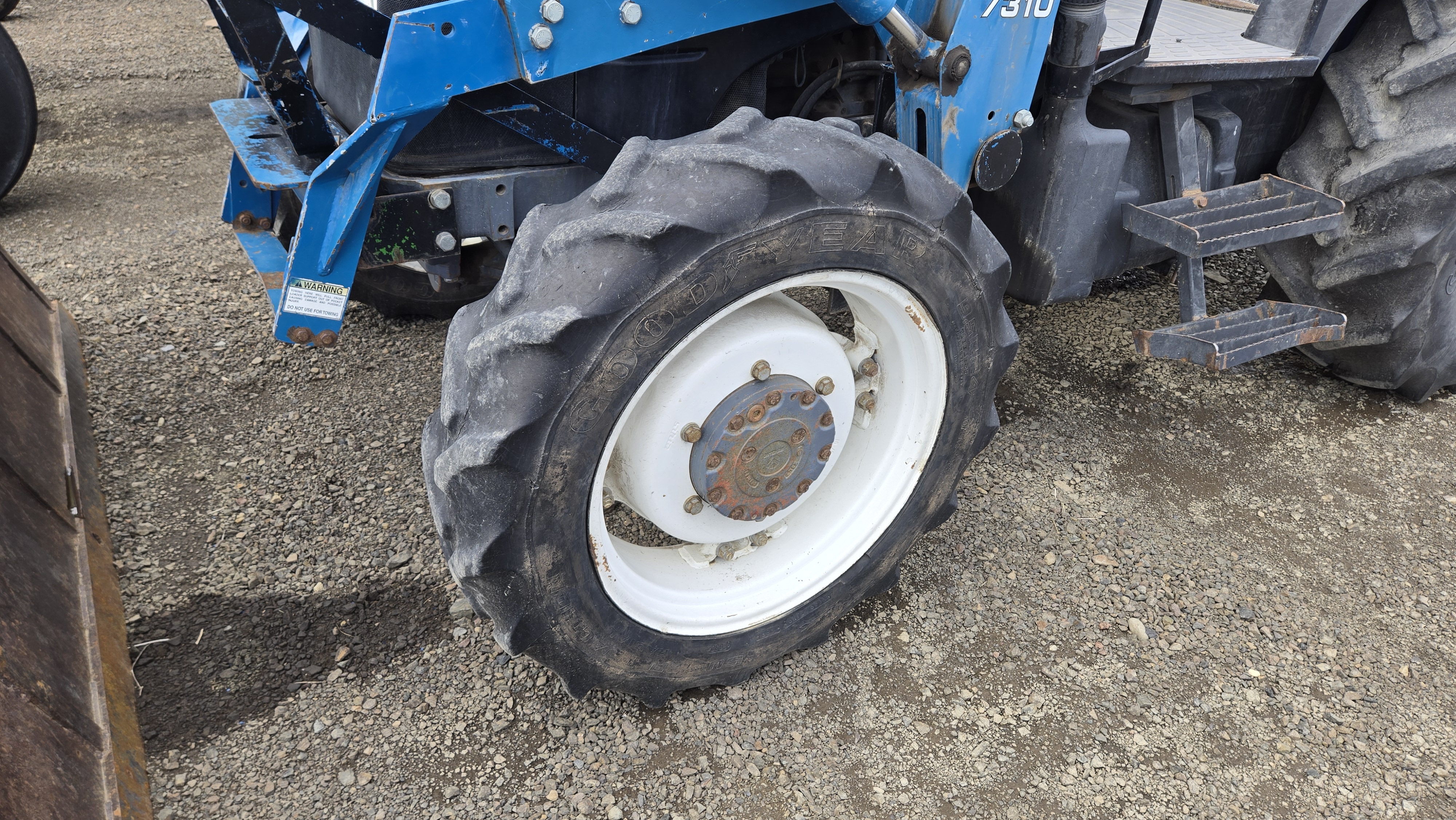 1996 New Holland 4835 Tractor