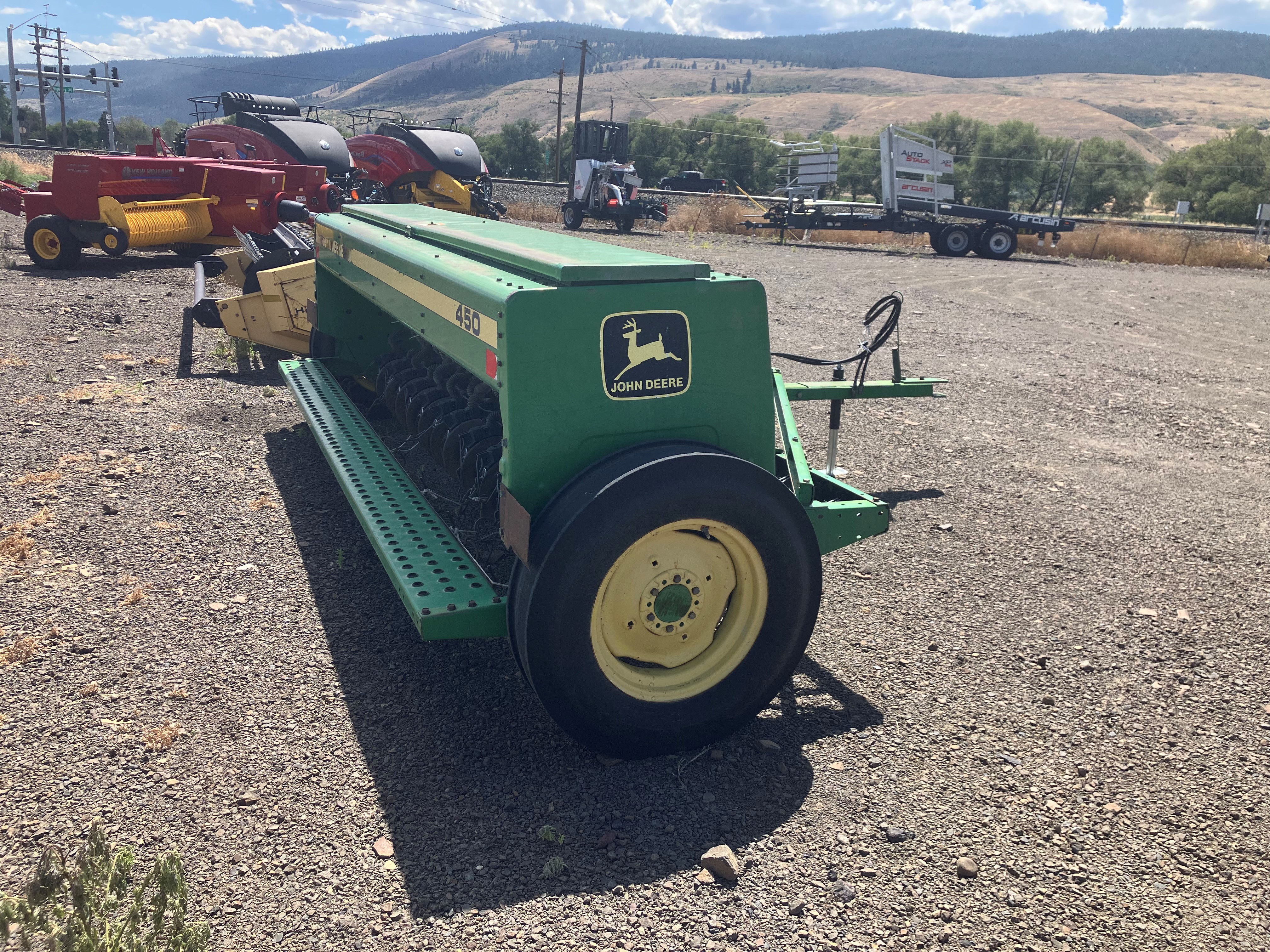 John Deere 450 Drill