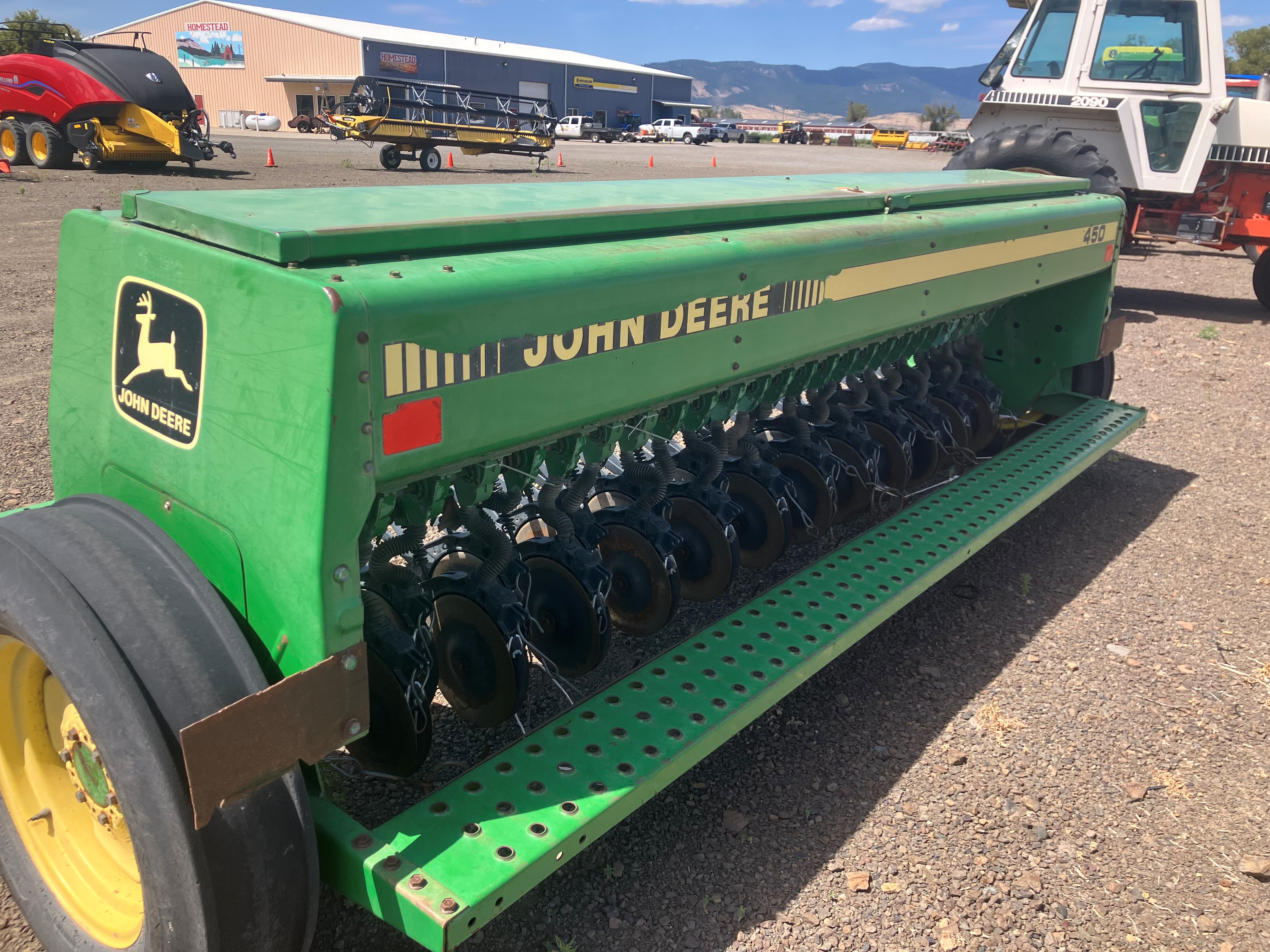 John Deere 450 Drill