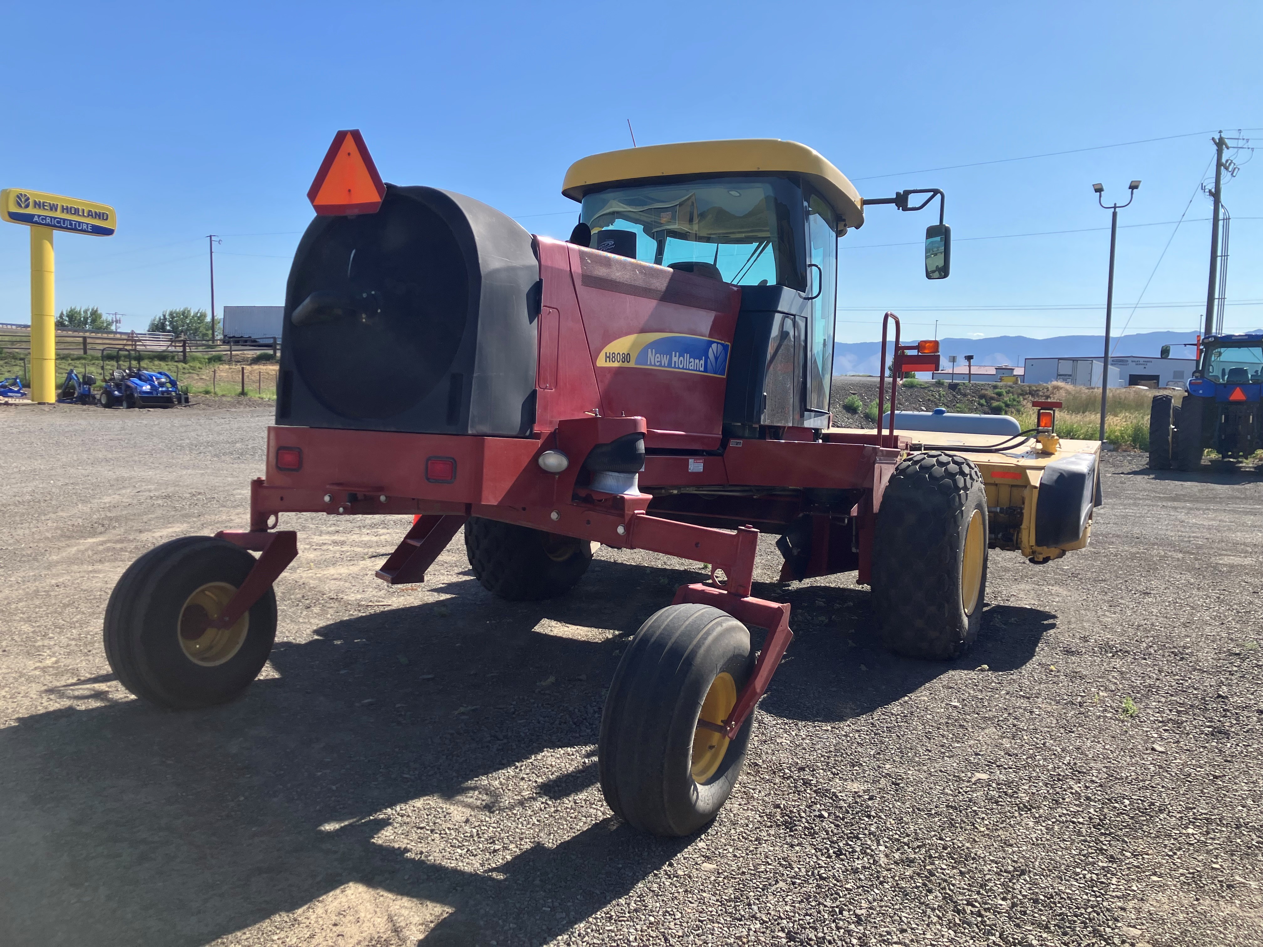 2013 New Holland H8080 Windrower