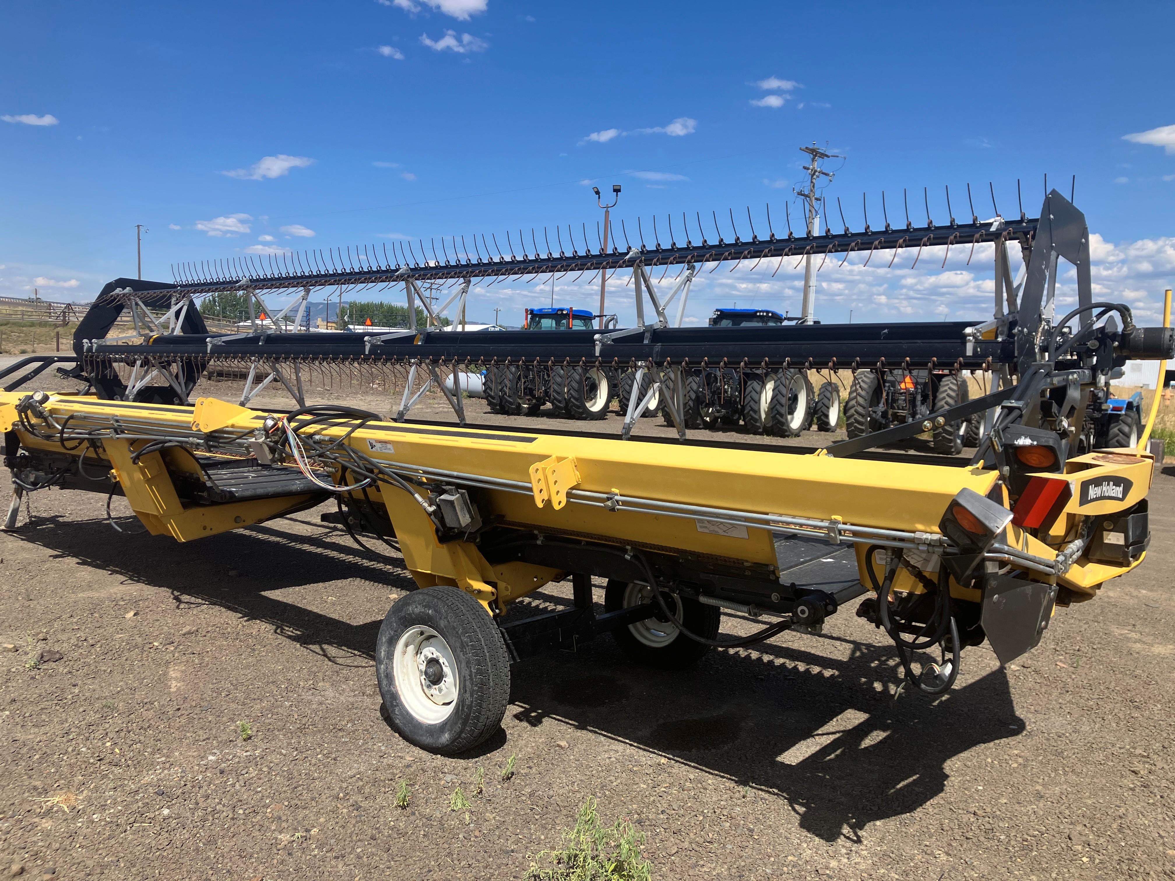 New Holland HB25 Header Hay