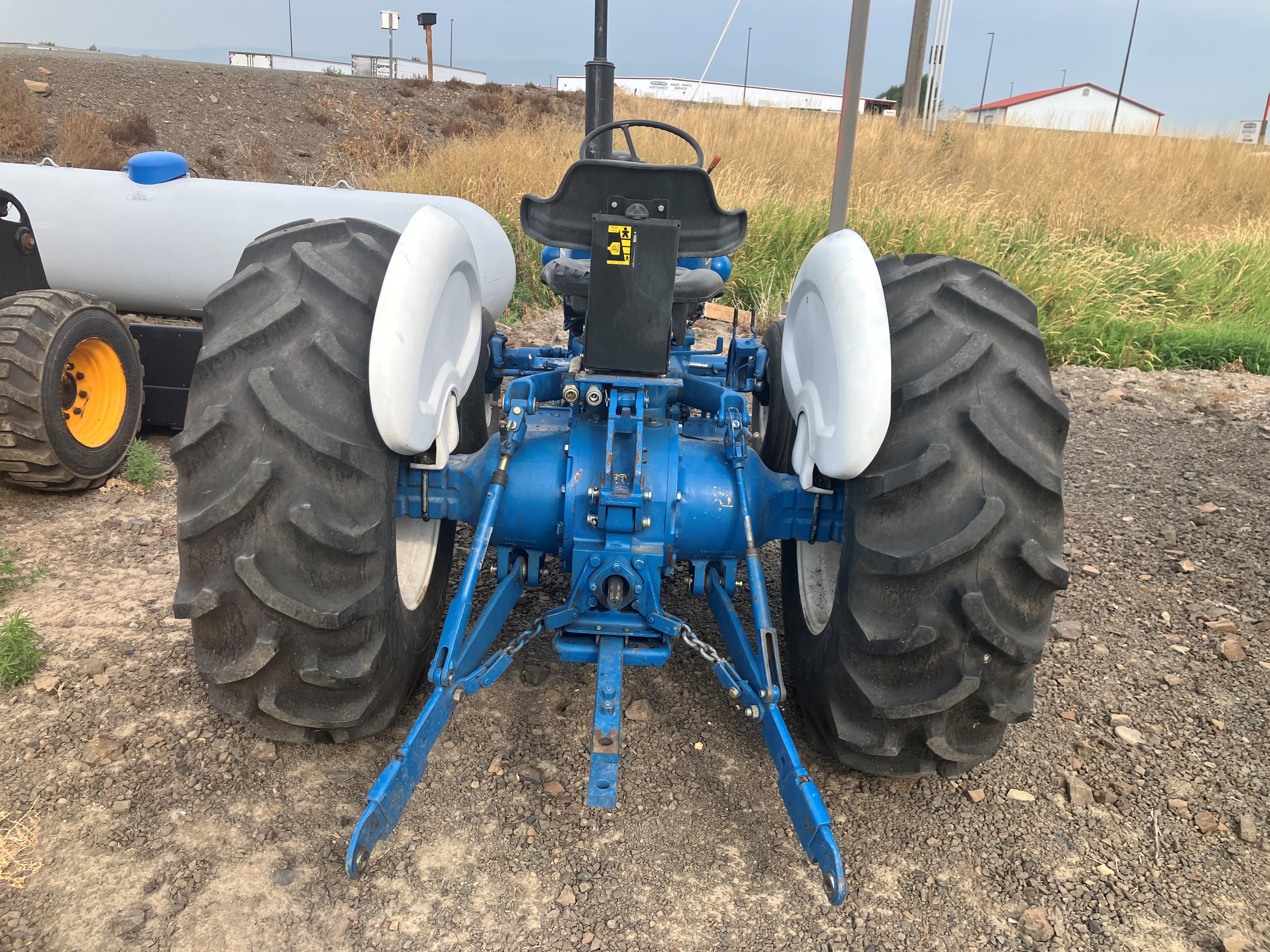 New Holland 3930 Tractor