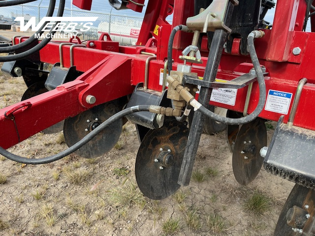 2023 Salford I-4131 Vertical Tillage