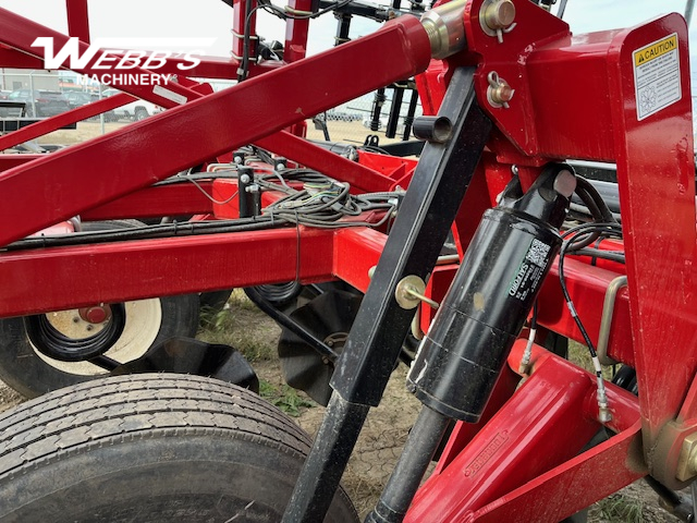 2023 Salford I-4131 Vertical Tillage