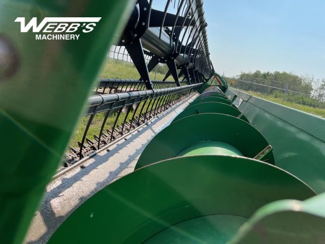 2016 John Deere 635F Header Combine