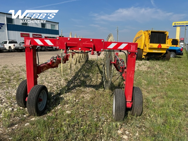 2024 Buhler Farm King RS16FK Rake