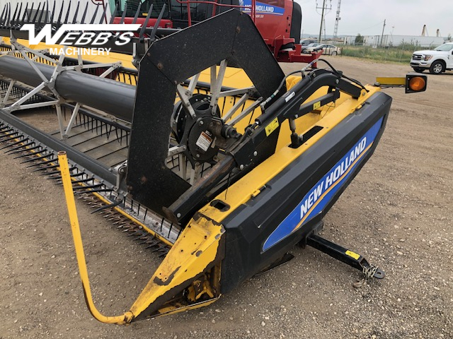 2014 New Holland Speedrower 130 Windrower