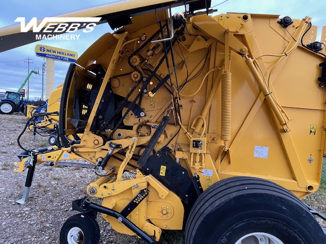 2022 New Holland ROLL-BELT 560 Baler/Round