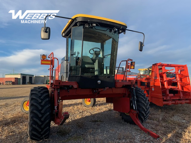 2006 New Holland HW305 Windrower