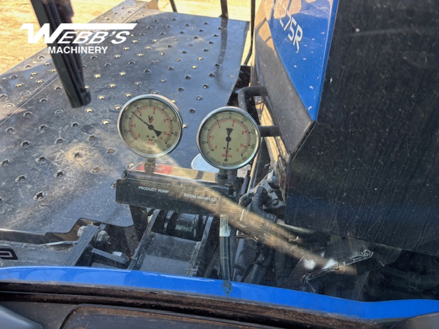 2014 New Holland SP.275R Sprayer/High Clearance