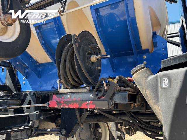 2014 New Holland SP.275R Sprayer/High Clearance