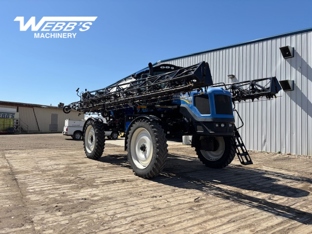 2014 New Holland SP.275R Sprayer/High Clearance
