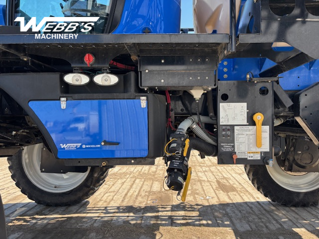 2014 New Holland SP.275R Sprayer/High Clearance