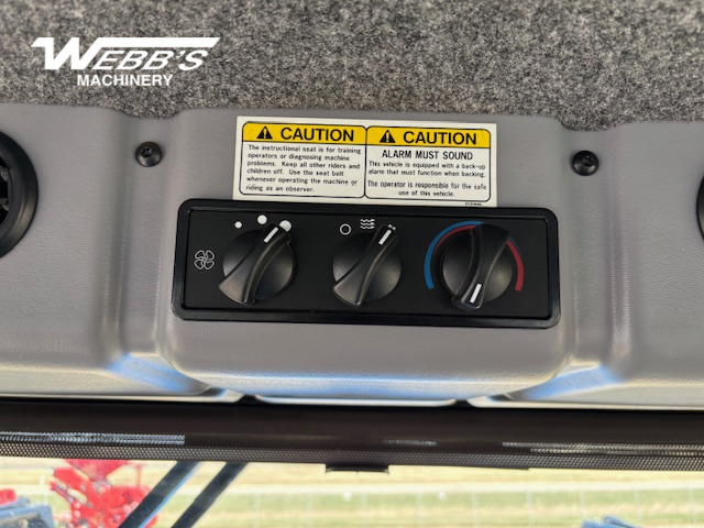 2014 New Holland SP.275R Sprayer/High Clearance