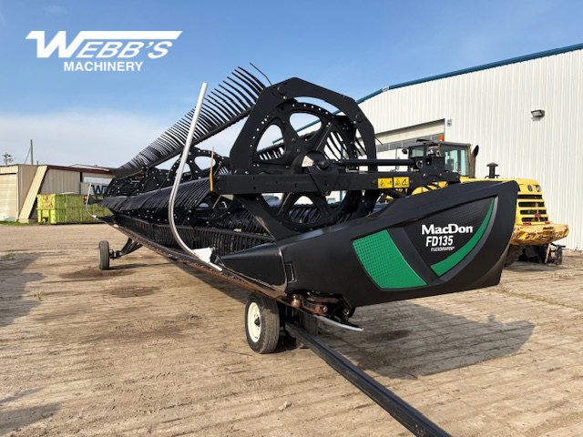 2018 MacDon FD135 Header Combine