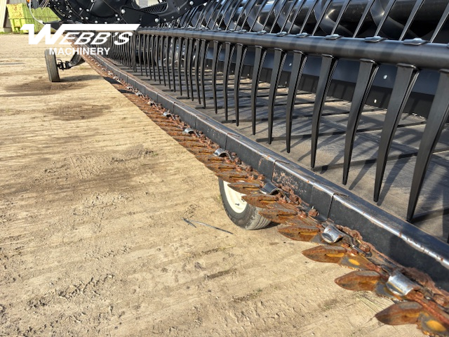 2018 MacDon FD135 Header Combine