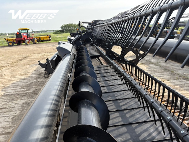 2018 MacDon FD135 Header Combine