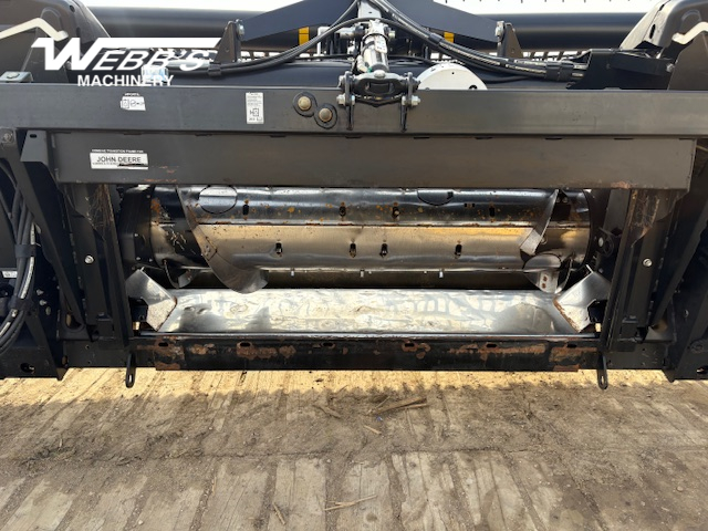 2018 MacDon FD135 Header Combine