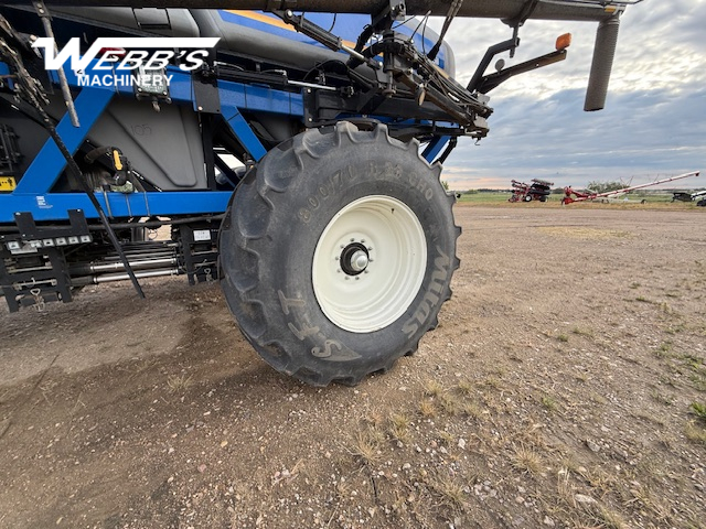 2017 New Holland P4580 Air Tank/Cart