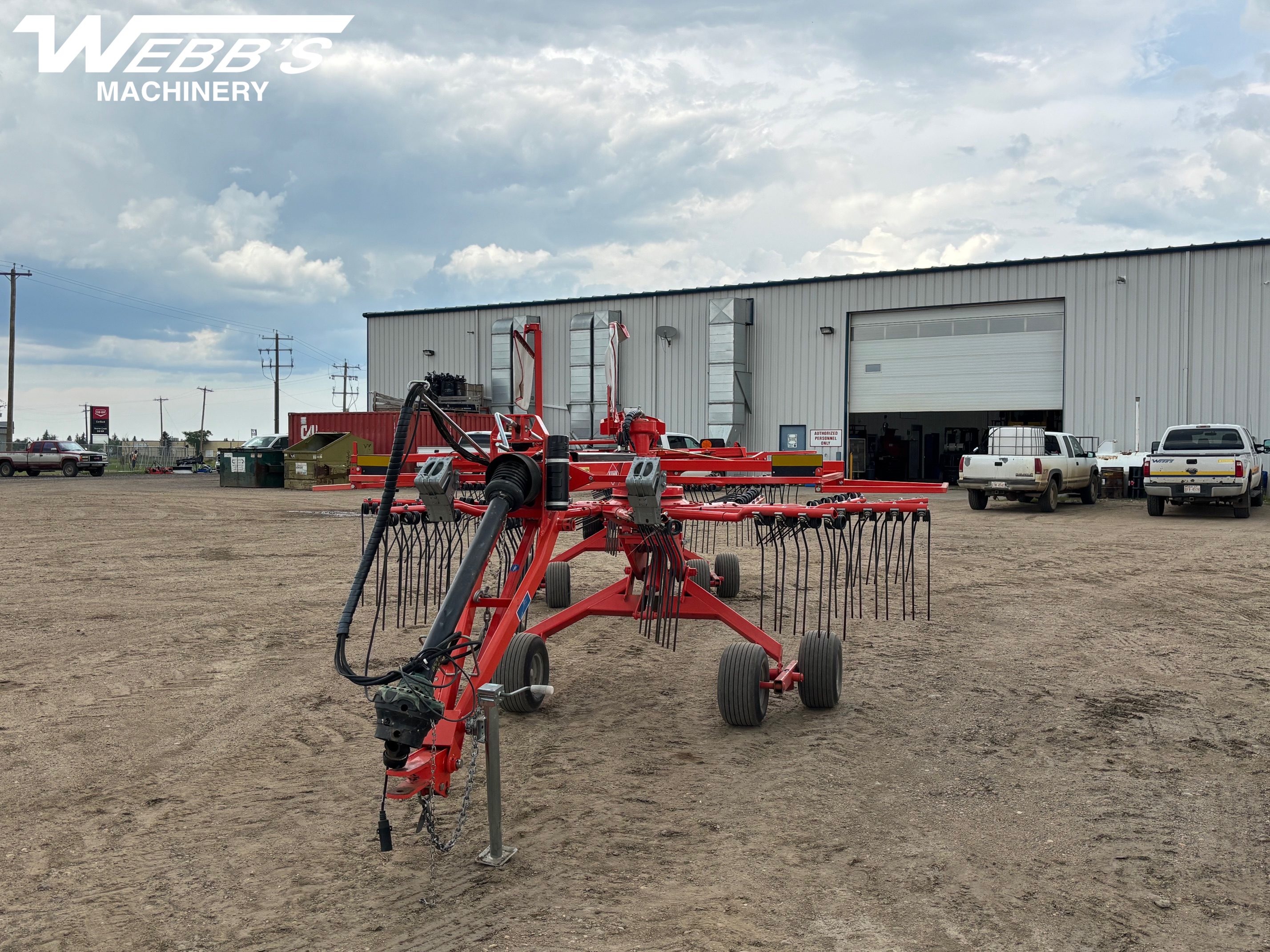 2017 Kuhn GA7932 Rake/Hay