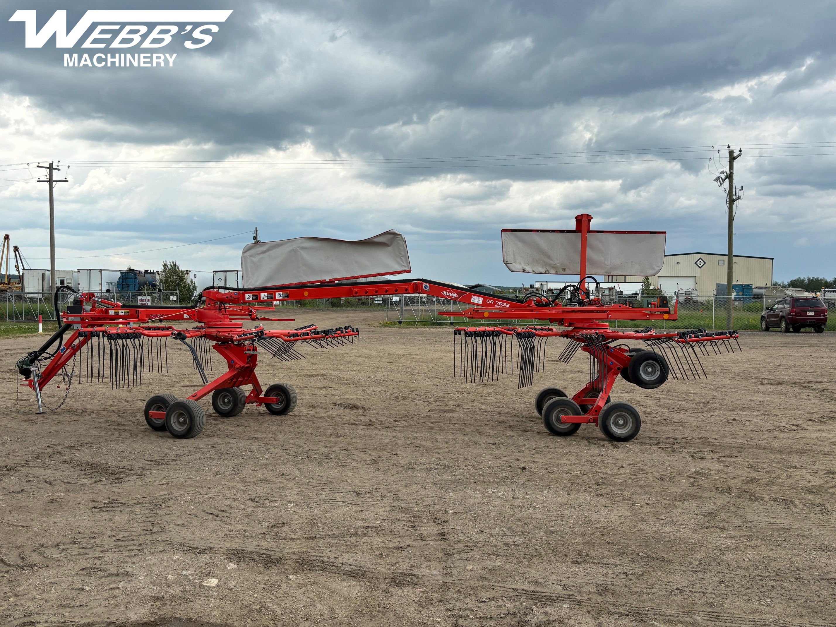 2017 Kuhn GA7932 Rake/Hay